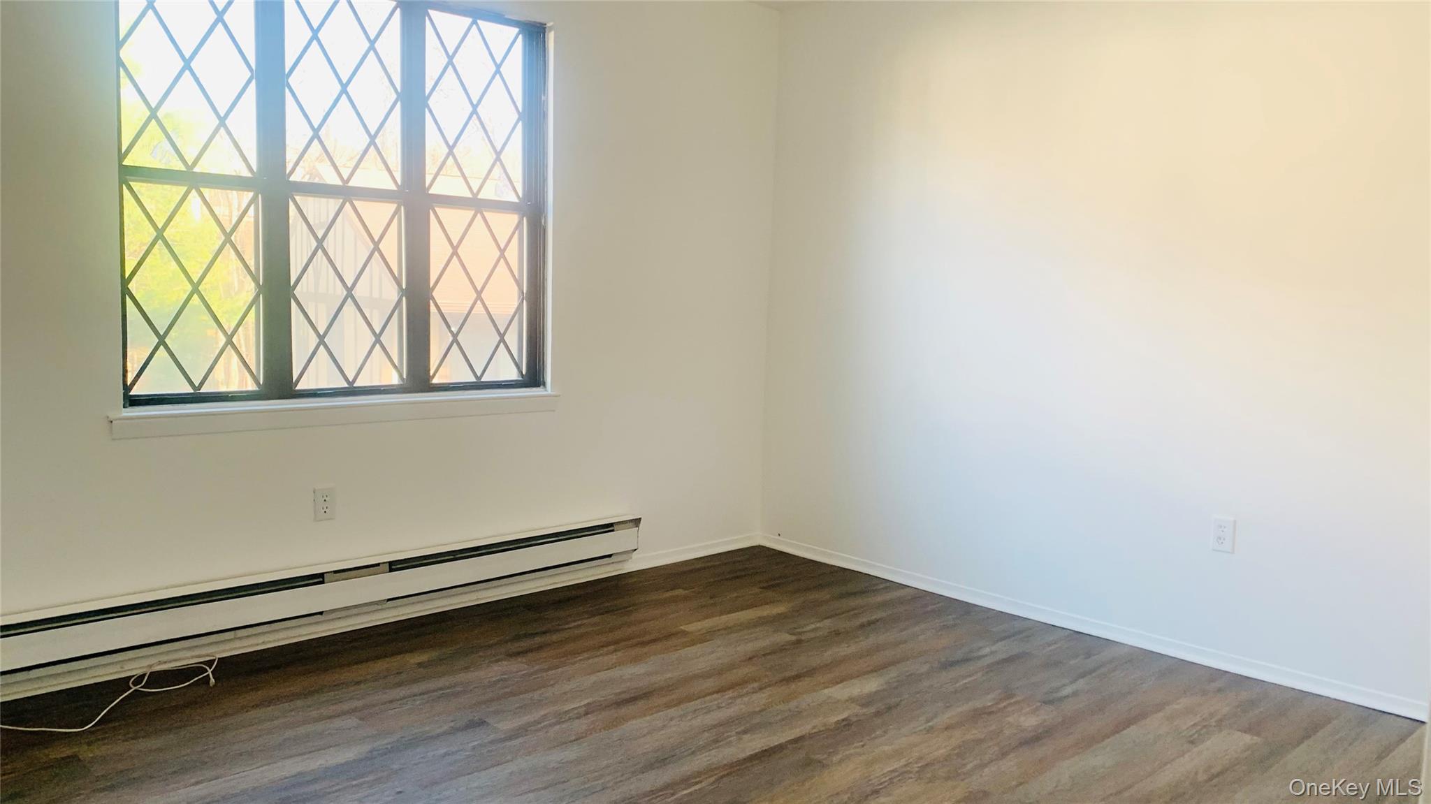 #9 photo, 351 Sierra Vista, Valley Cottage , NY 10989