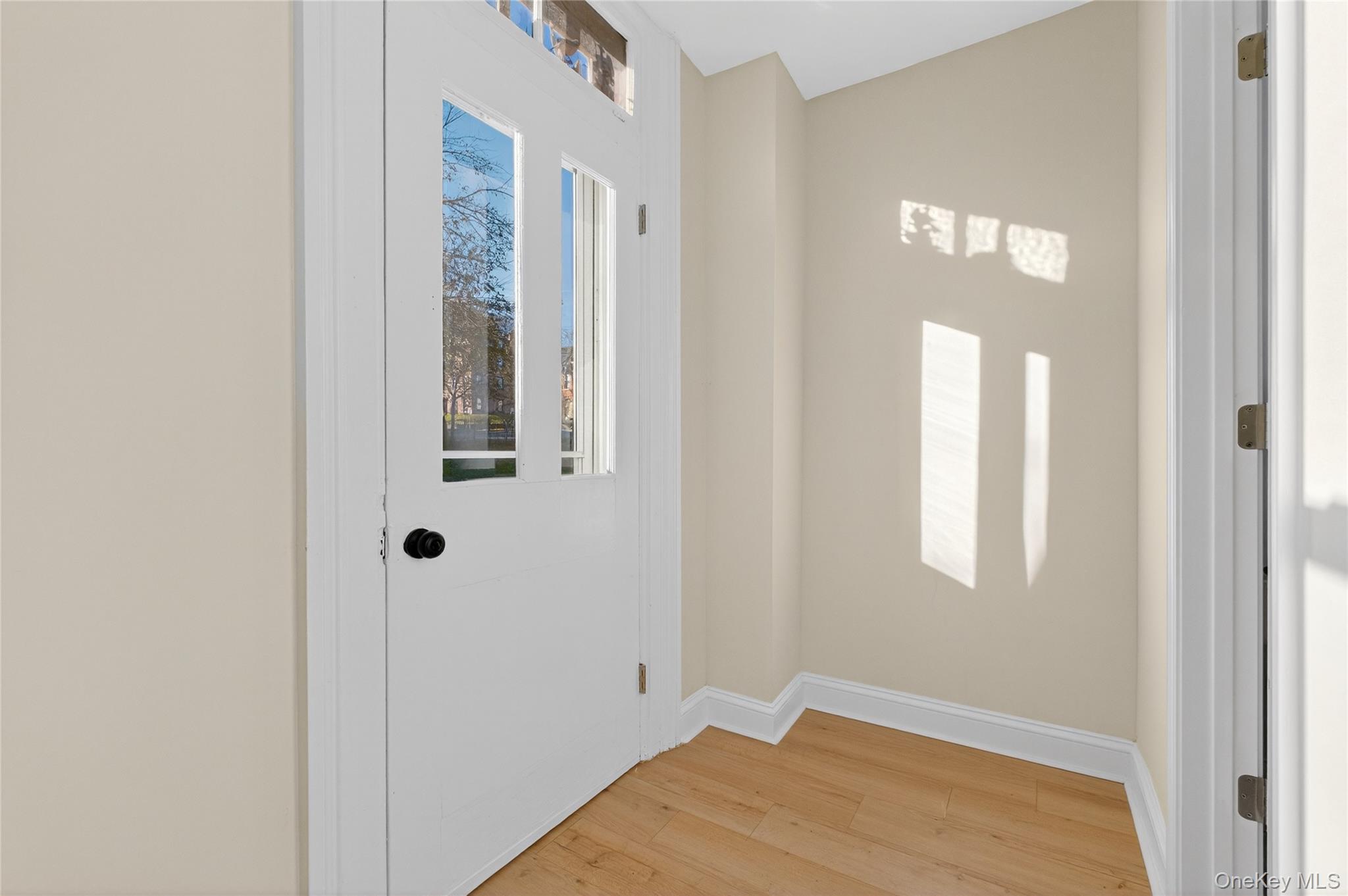 #11 photo, 171 Chambers Street, Newburgh , NY 12550