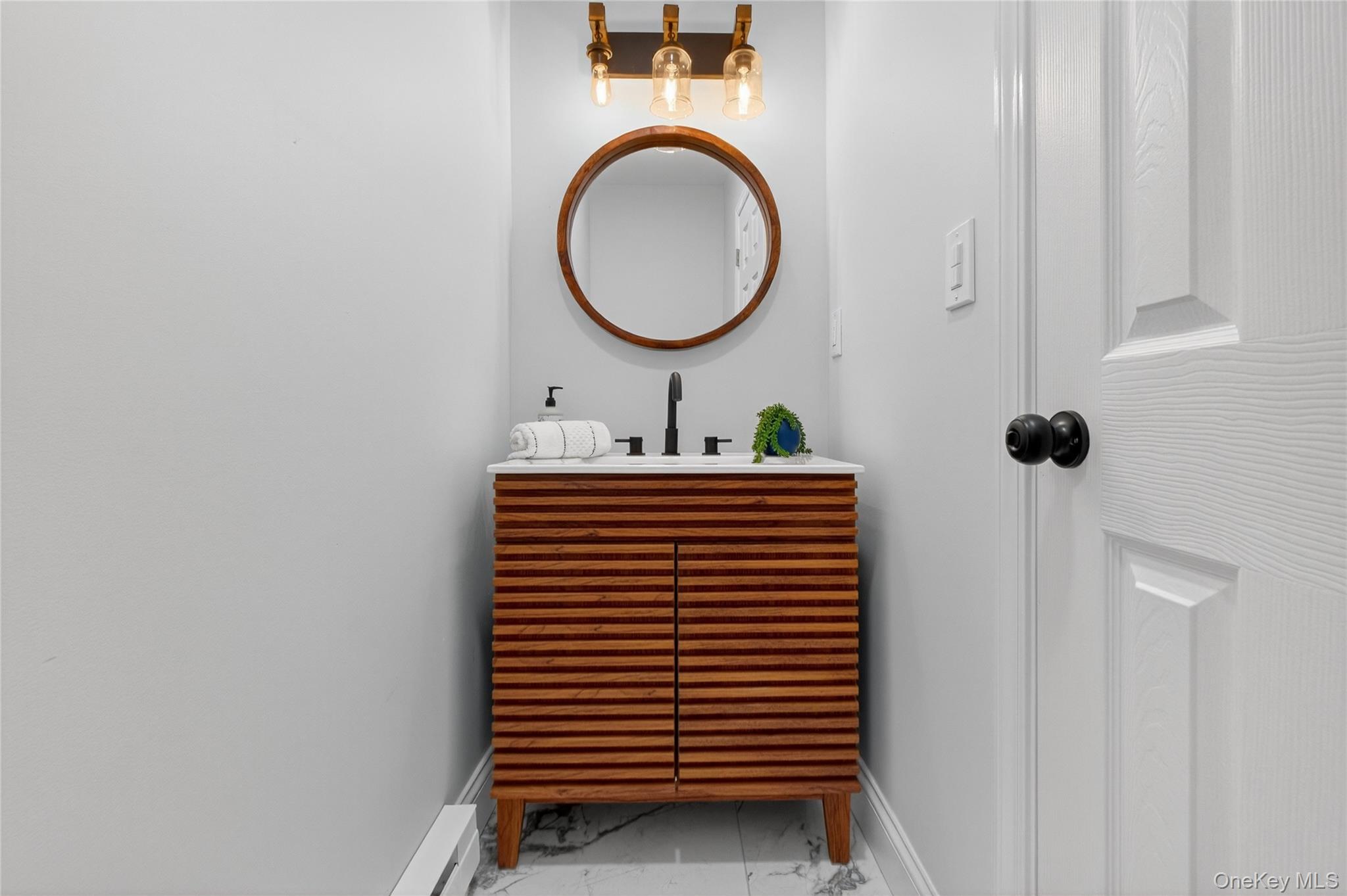 #12 photo, 171 Chambers Street, Newburgh , NY 12550