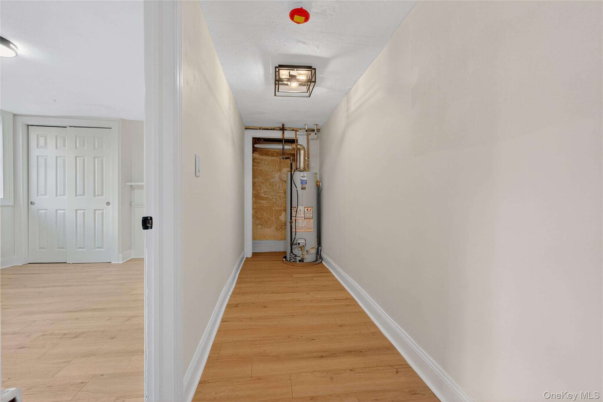 #18 photo, 171 Chambers Street, Newburgh , NY 12550