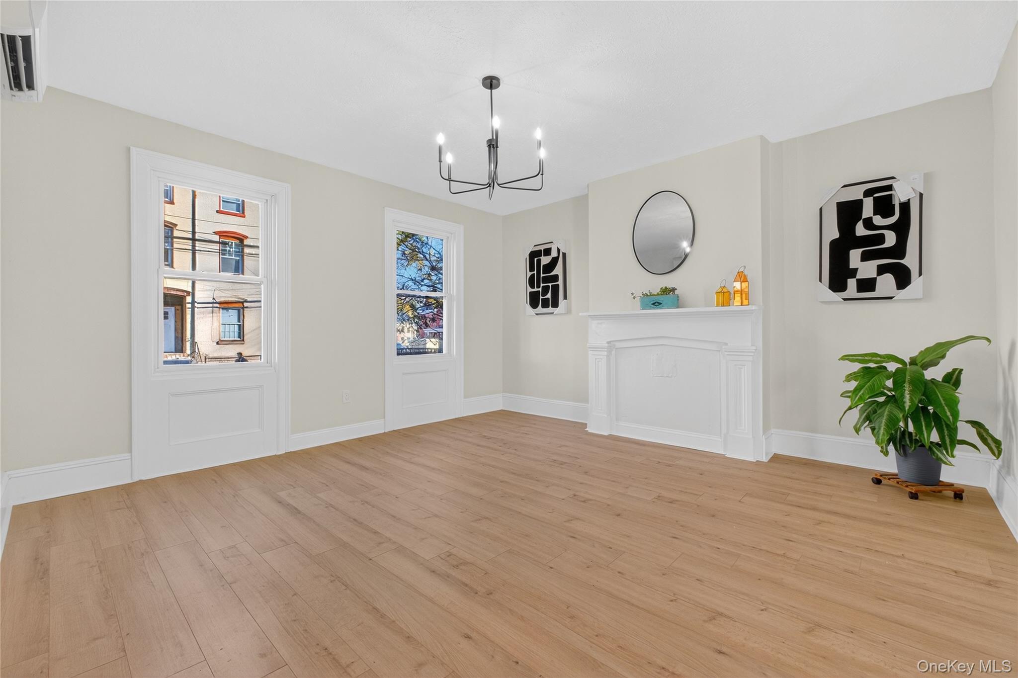 #3 photo, 171 Chambers Street, Newburgh , NY 12550