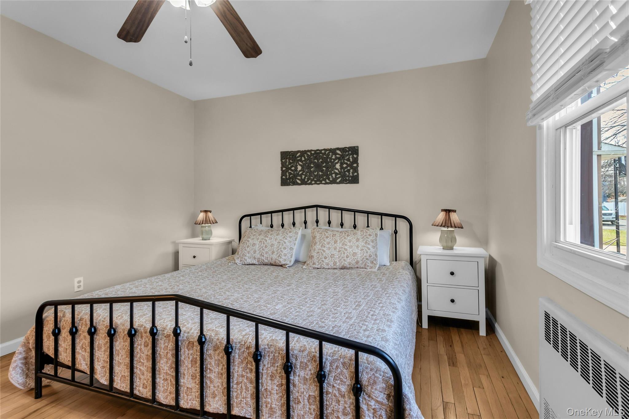 #13 photo, 247 Division Avenue, ناسو Massapequa , NY 11758