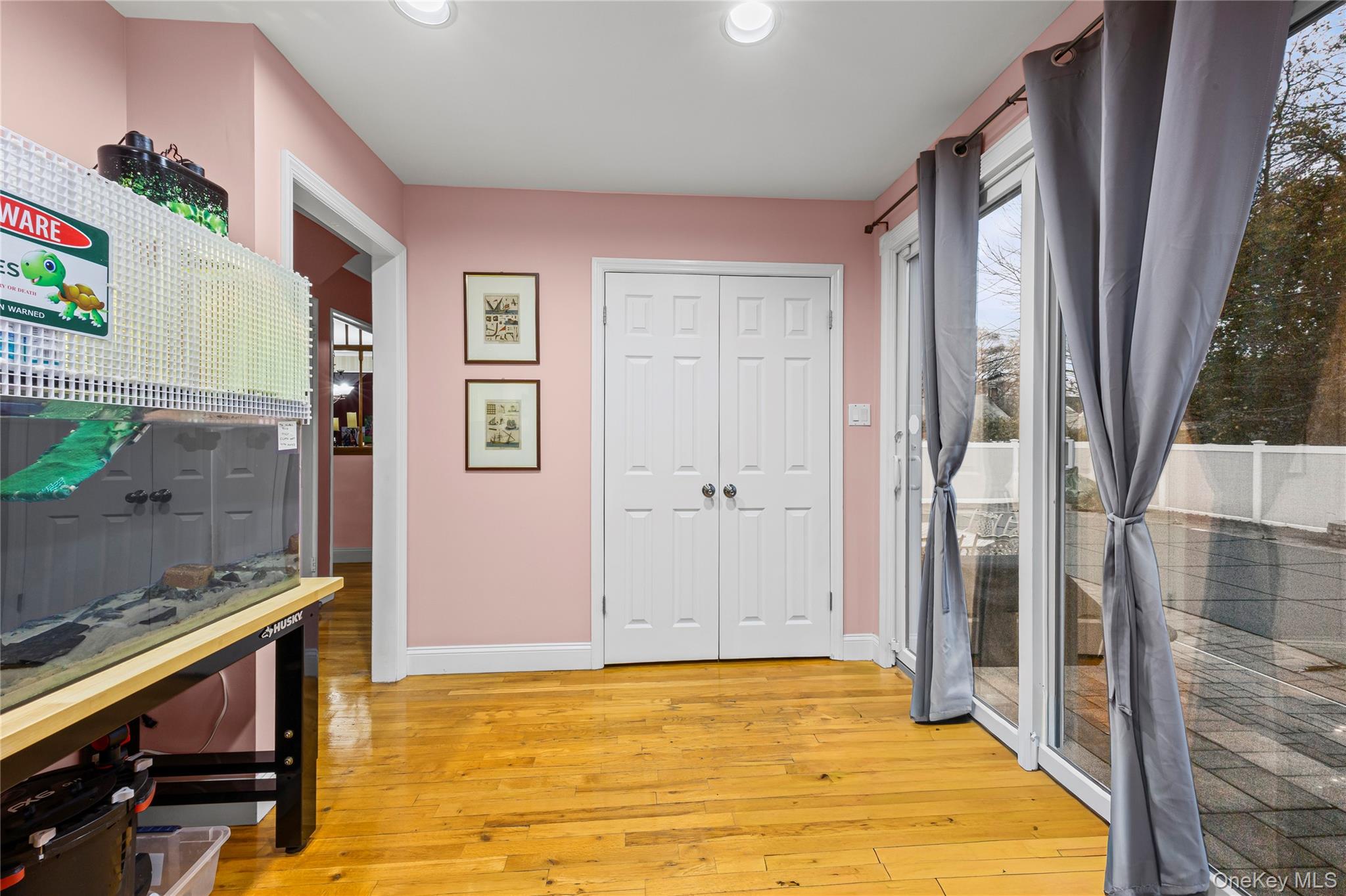 #13 photo, 2906 Lawrence Drive, Wantagh , NY 11793