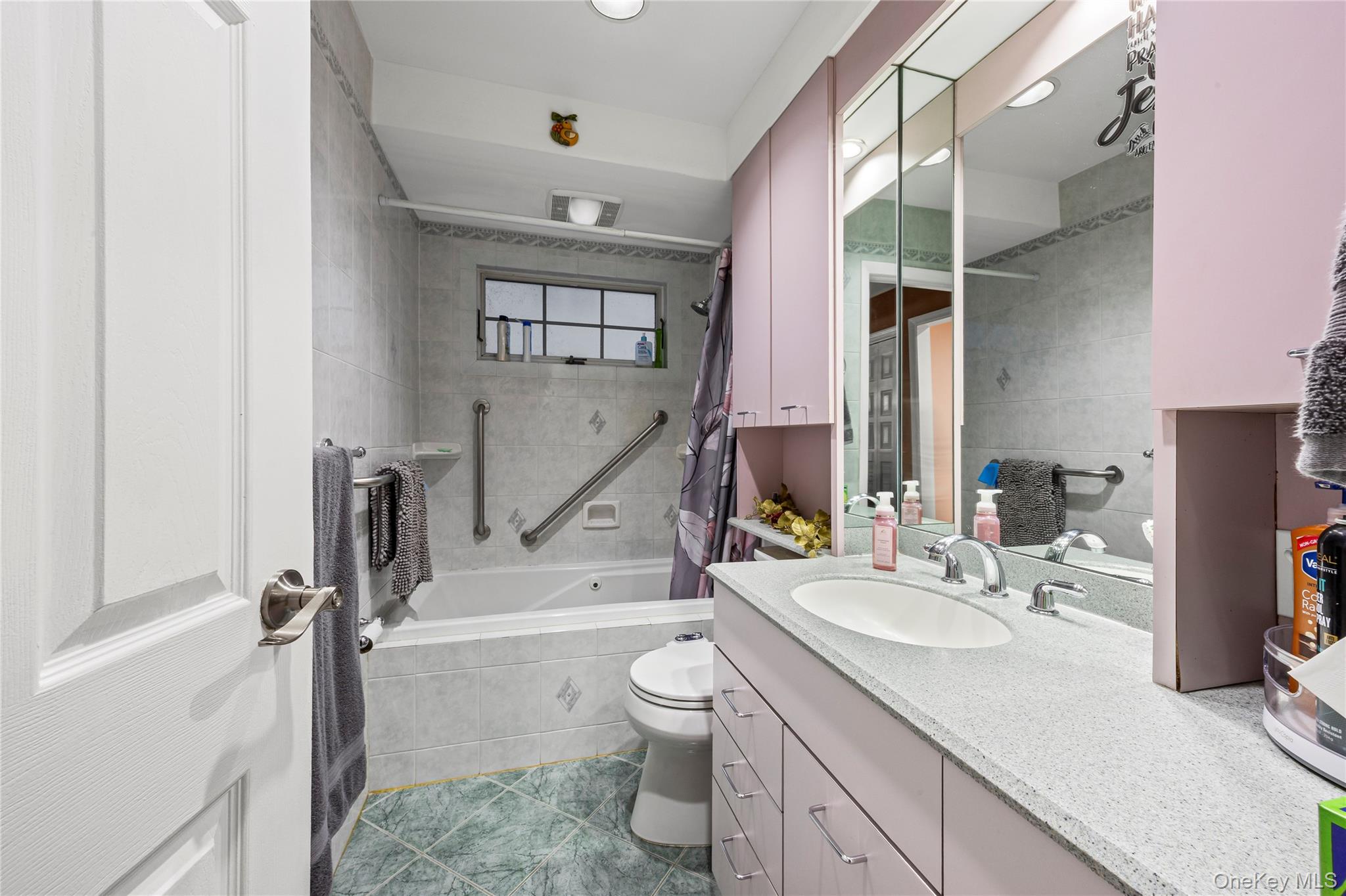 #15 photo, 2906 Lawrence Drive, Wantagh , NY 11793