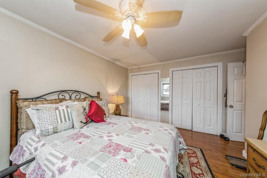 #14 photo, 4 Rose Street, Oceanside , NY 11572