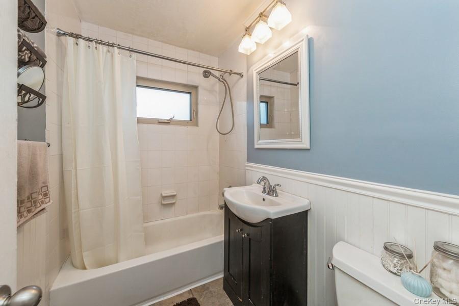 #15 photo, 4 Rose Street, Oceanside , NY 11572