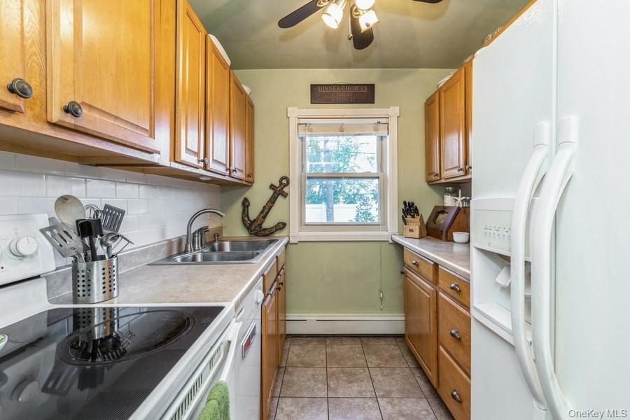 #6 photo, 4 Rose Street, Oceanside , NY 11572