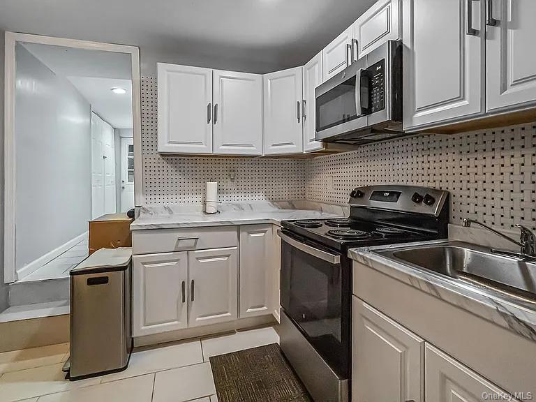 #19 photo, 11601 221st Street, Cambria Heights , NY 11411