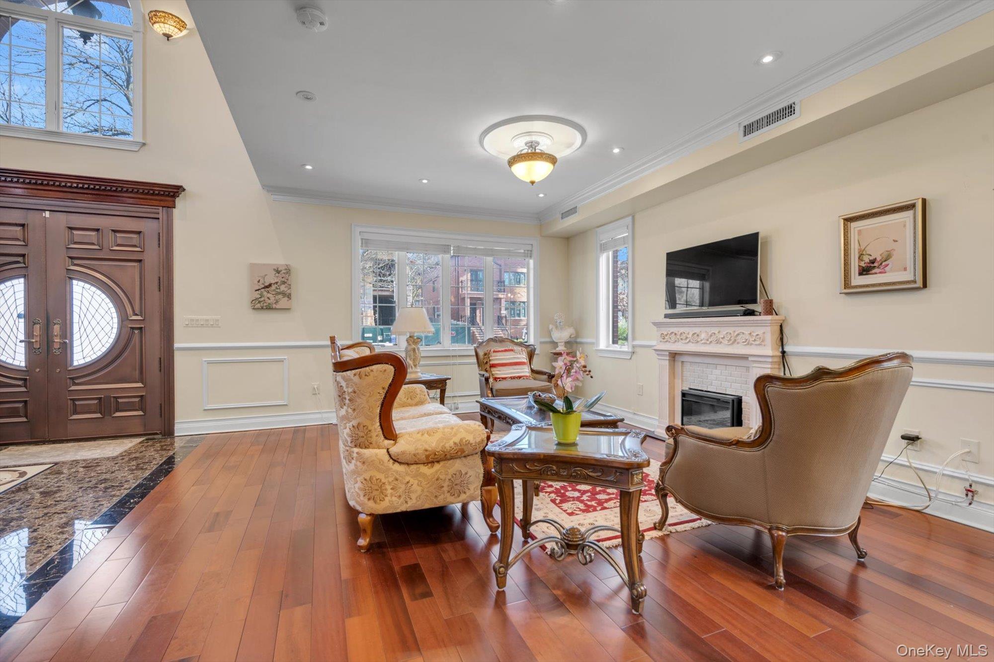 #4 photo, 69-68 229th Street, Куинс ‖ Bayside , NY 11364