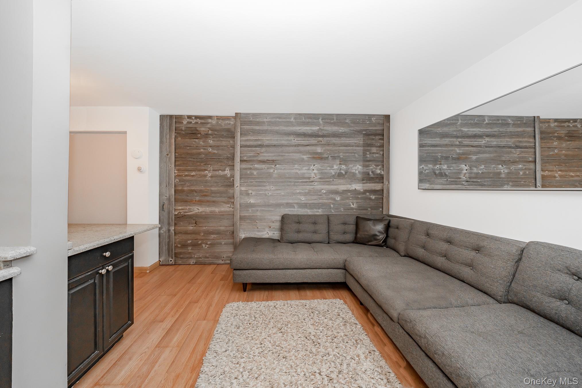 #10 photo, 420 Shore Road, 长岛 长滩 Long Beach , NY 11561