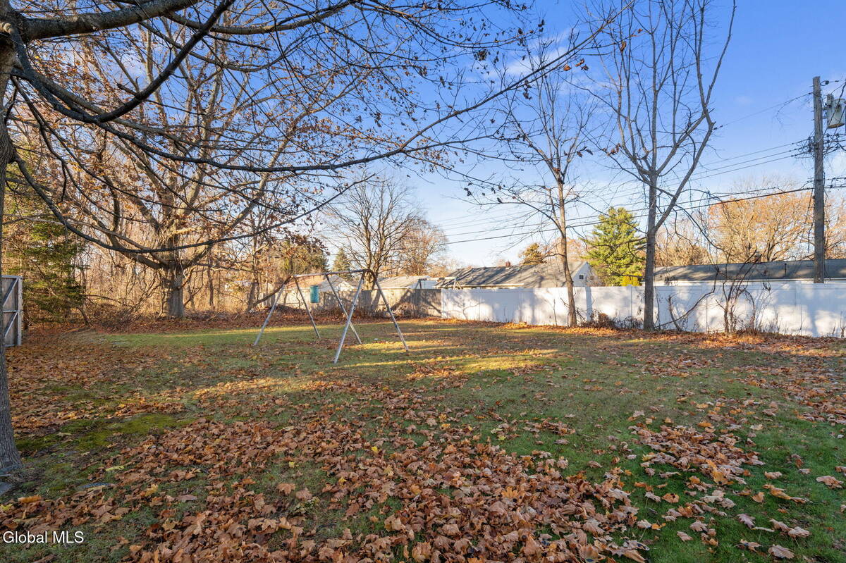 #37 photo, 829 Troy-Schenectady Road, Colonie , NY 12110