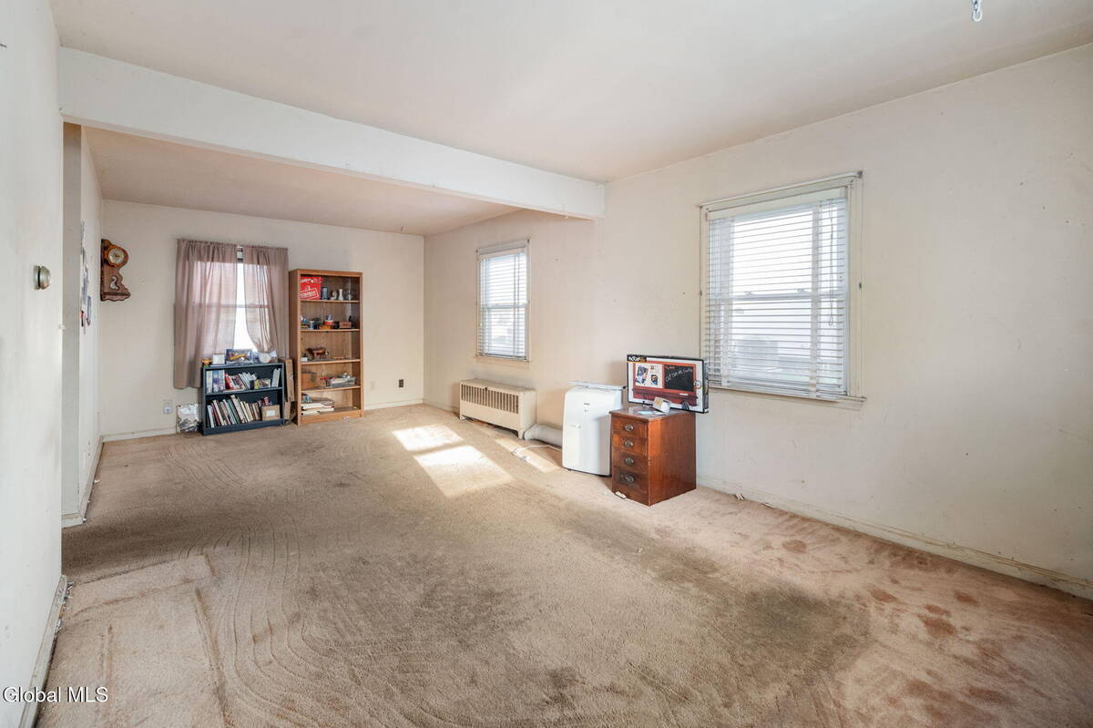 #4 photo, 829 Troy-Schenectady Road, Colonie , NY 12110