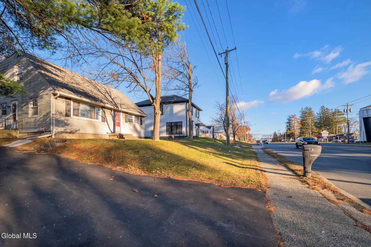 #40 photo, 829 Troy-Schenectady Road, Colonie , NY 12110