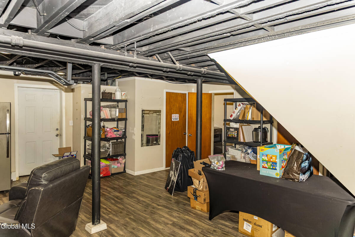 #26 photo, 160 Shaker Road, Albany , NY 12211