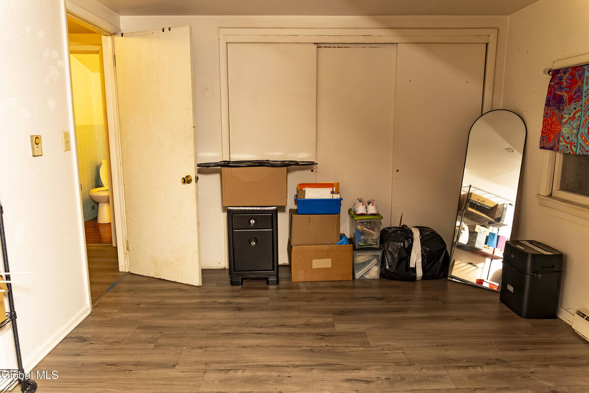 #39 photo, 160 Shaker Road, Albany , NY 12211