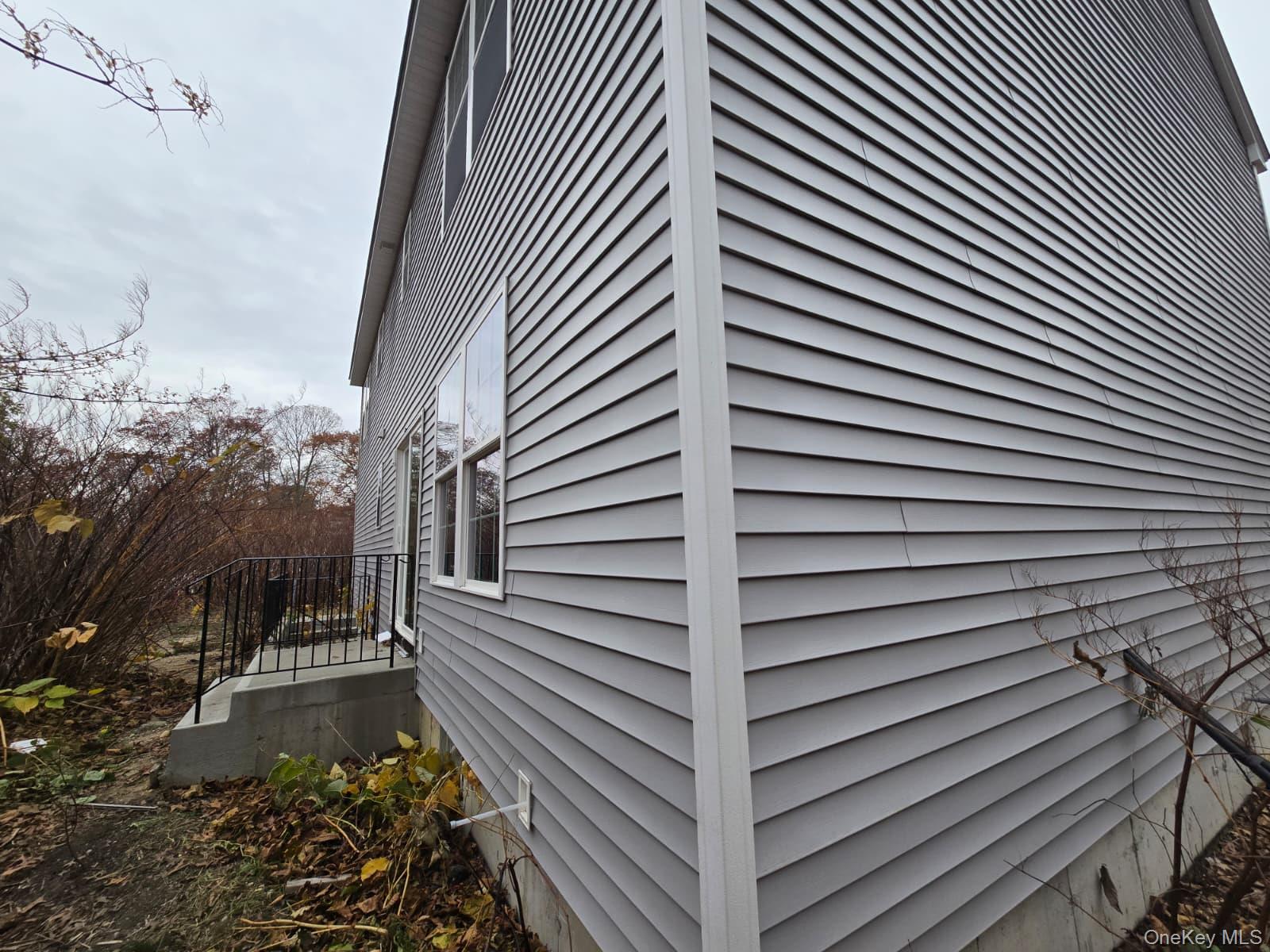 #3 photo, 21 Barbara Lane, 롱 아일랜드 Medford , NY 11763