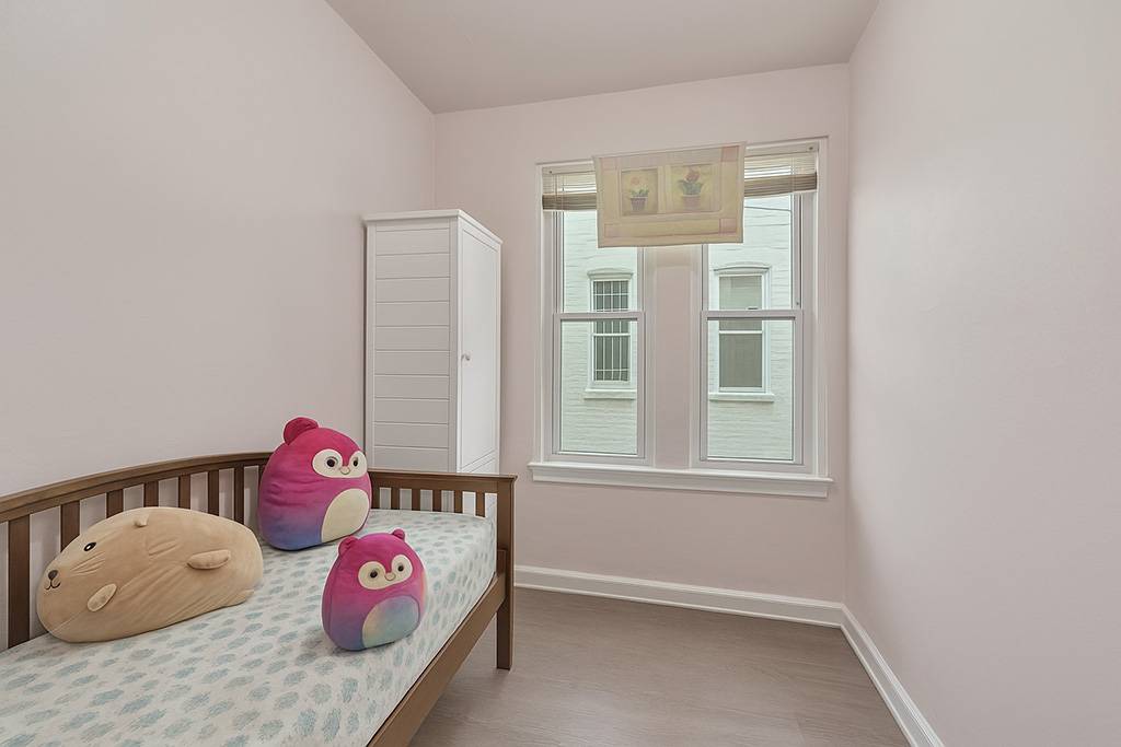 #11 photo, 2356 63rd St, Bensonhurst , NY 11204