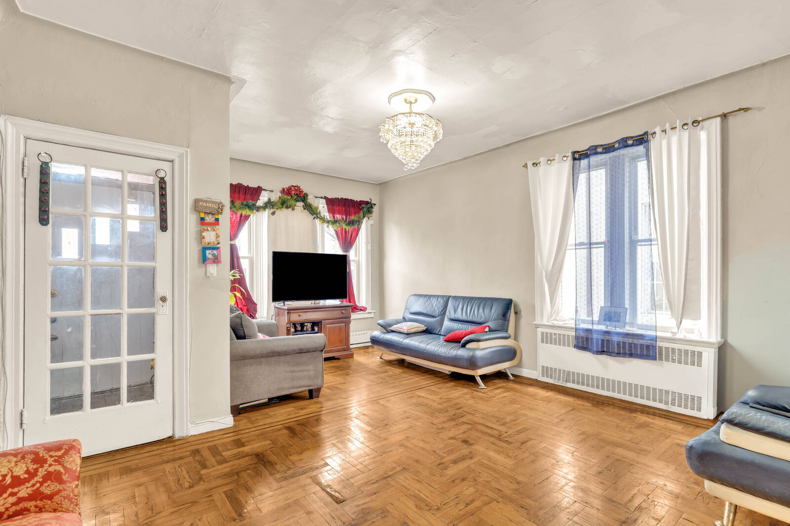 #4 photo, 2356 63rd St, Bensonhurst , NY 11204