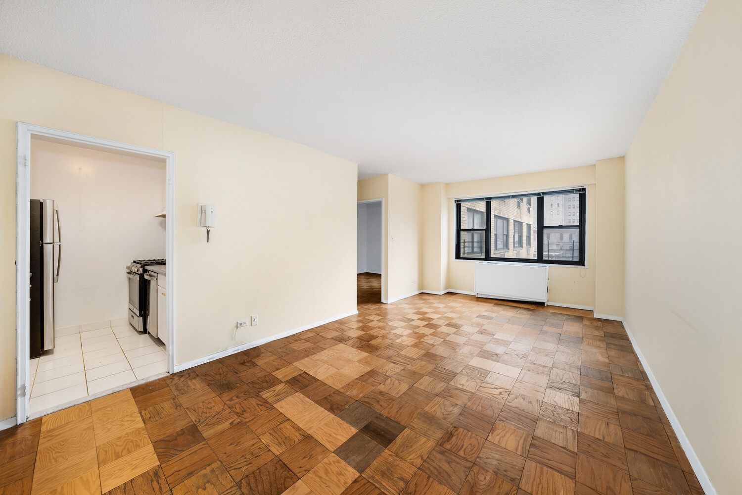 #1 photo, New York City, Yorkville , NY 10021