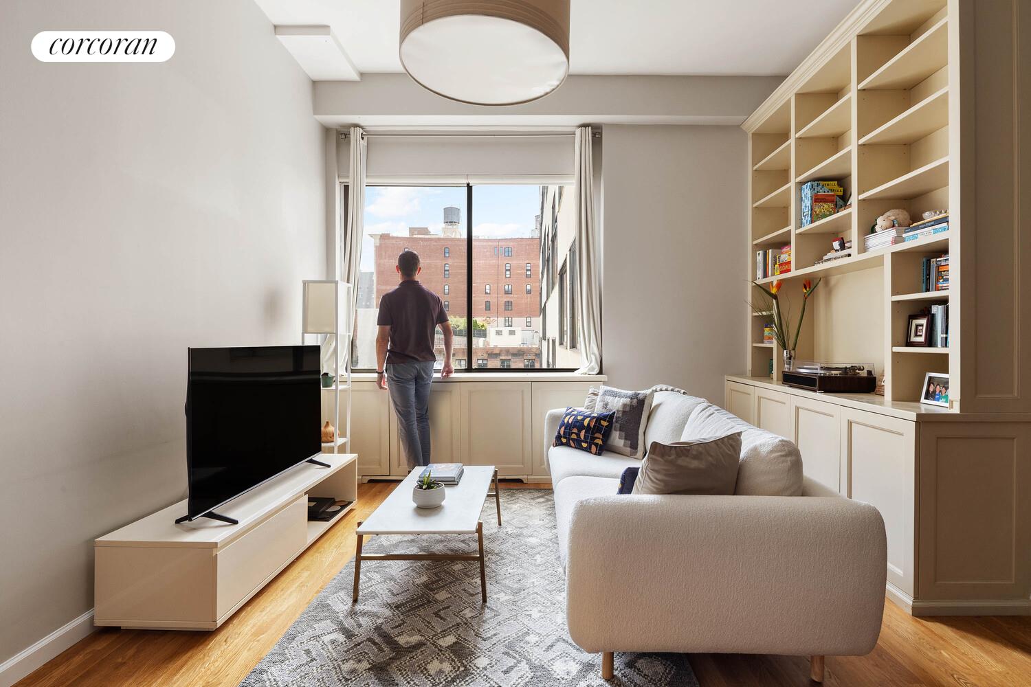 #5 photo, 77 BLEECKER Street, Greenwich Village , NY 10012