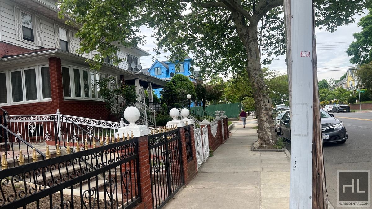 #17 photo, 3815 Farragut Road, East Flatbush , NY 11210