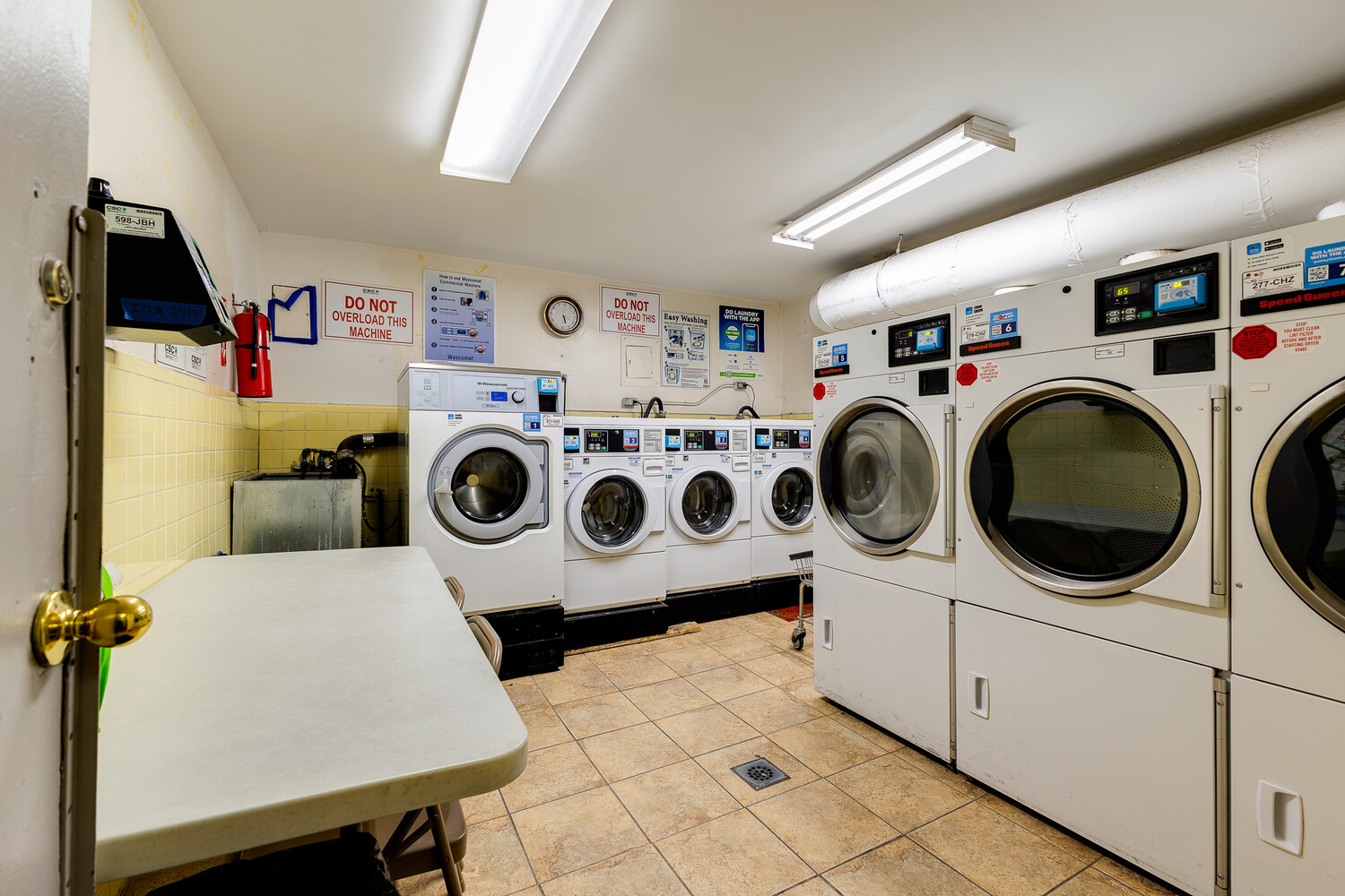 #19 photo, 525 OCEAN Parkway, Kensington , NY 11218