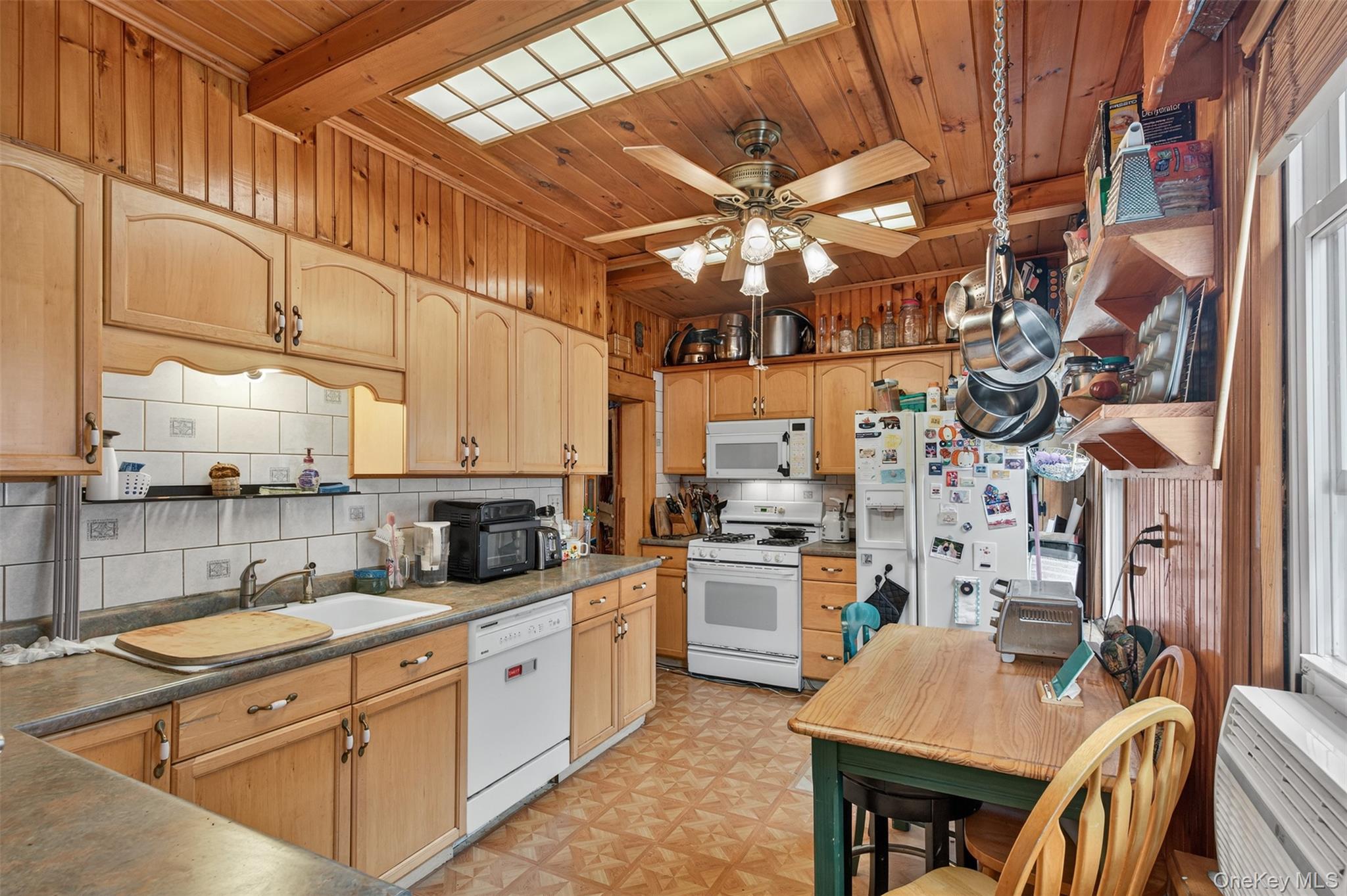 #20 photo, 423 Main Street, Rosendale , NY 12472