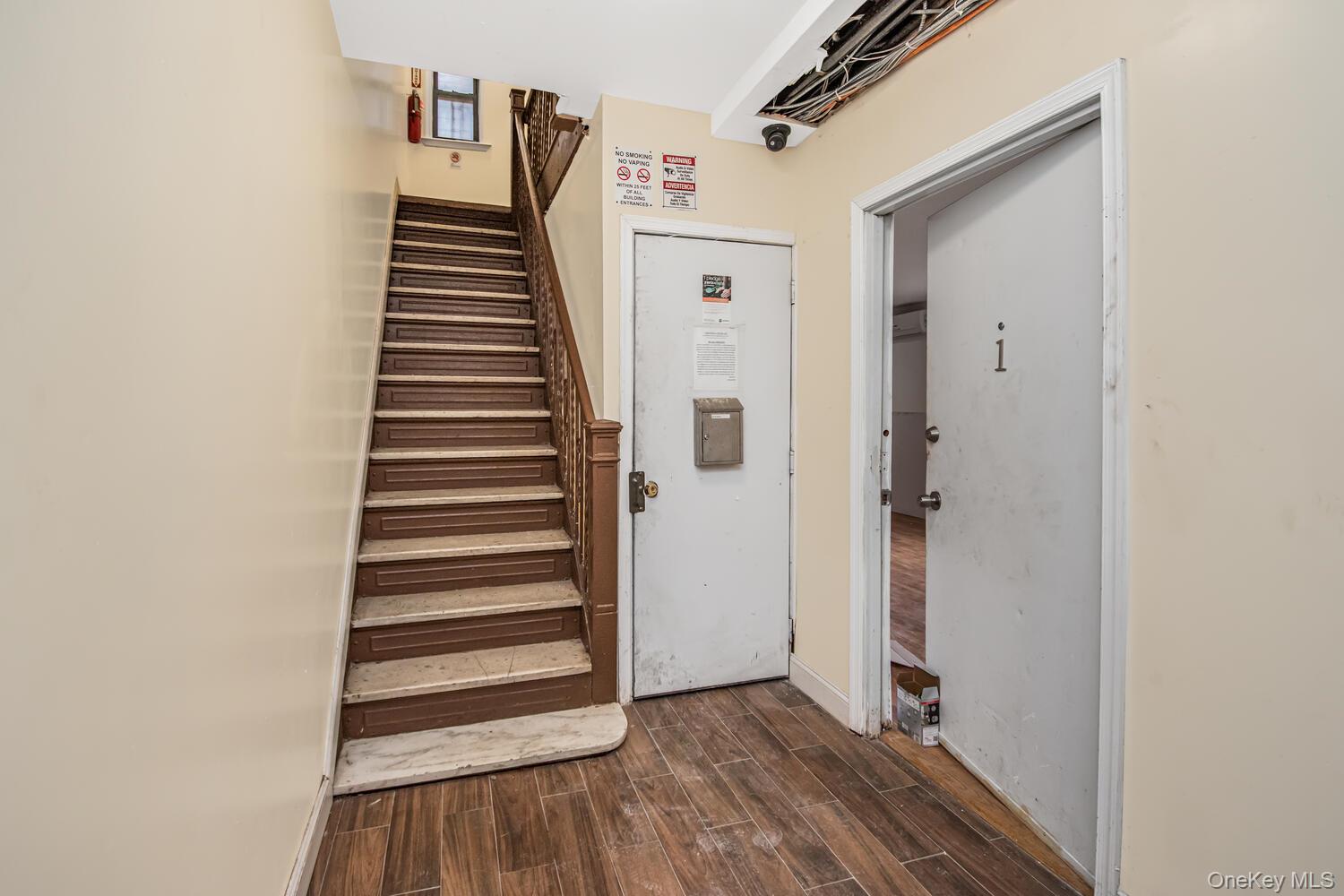 #6 photo, 965 E 226th Street, 브롱크스 Bronx , NY 10466