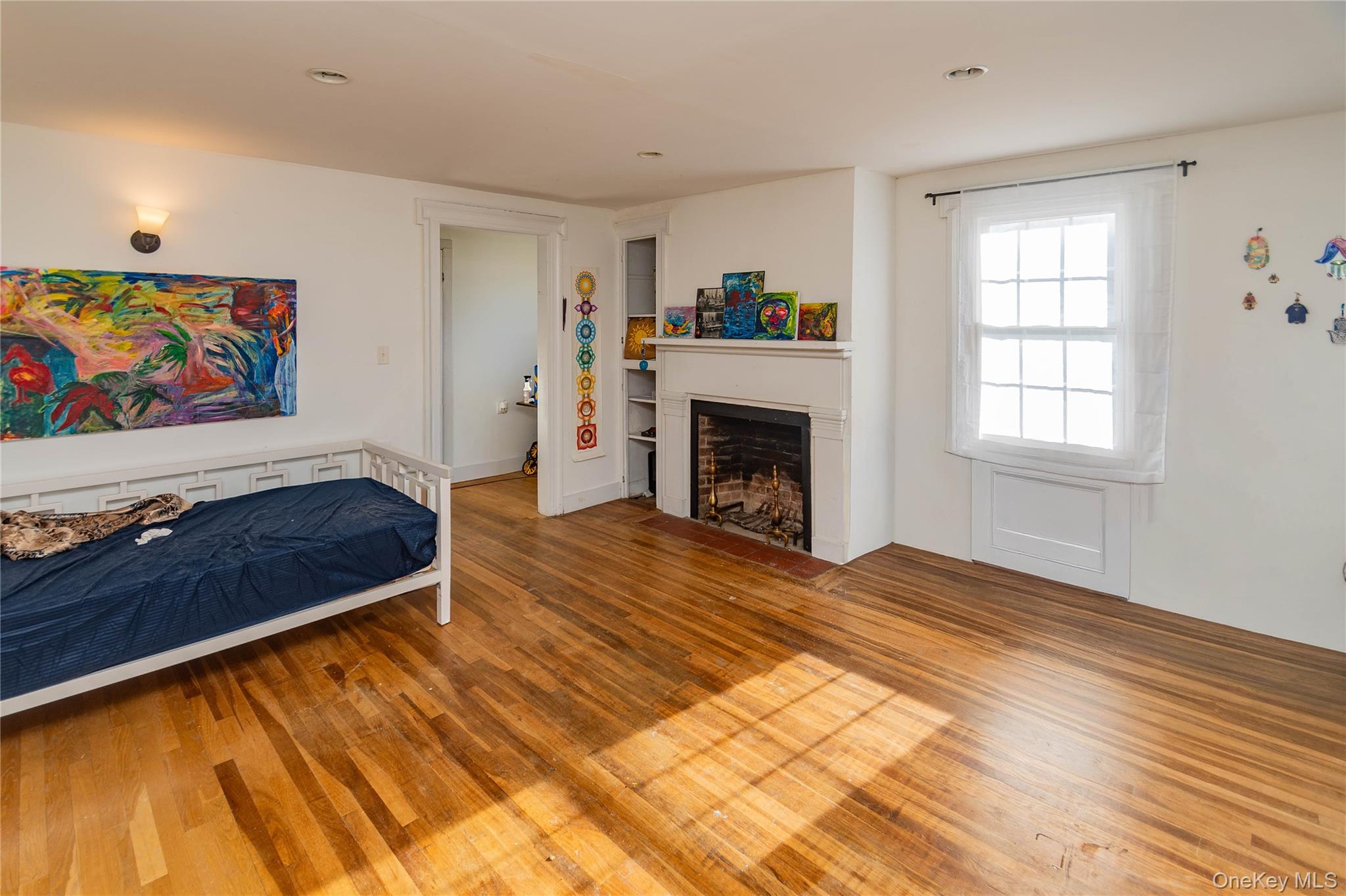 #17 photo, 147 Broadway, 纽约州 Port Ewen , NY 12466