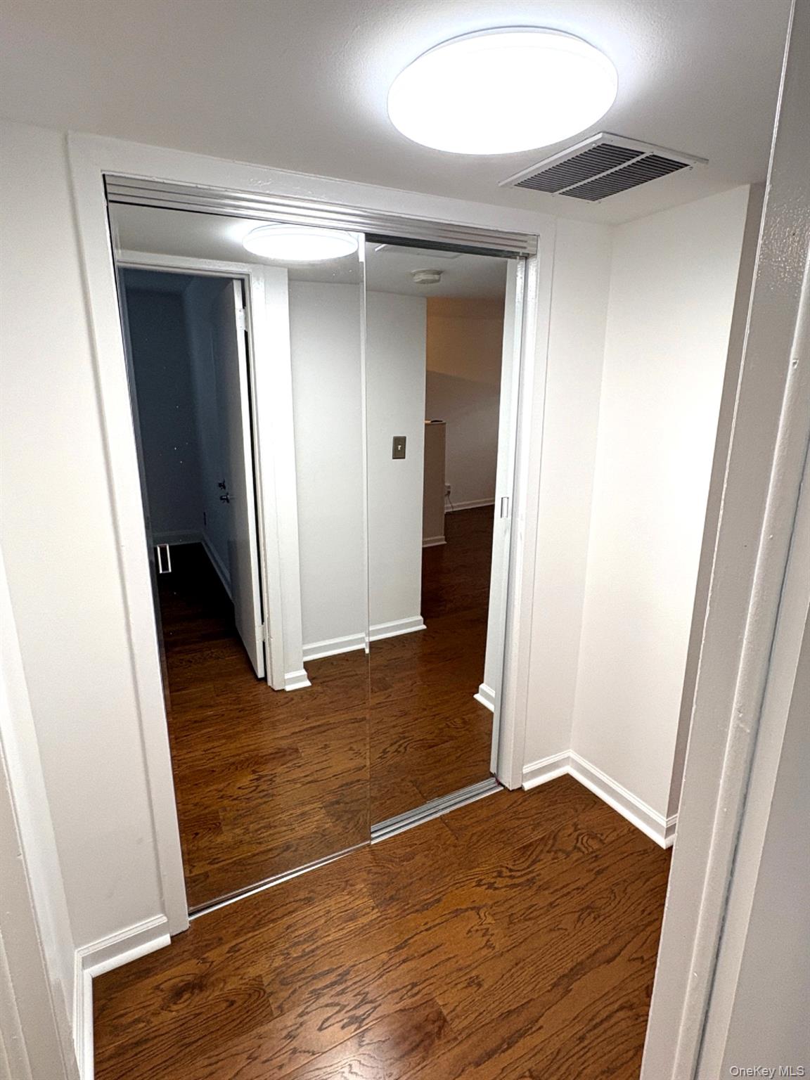 #9 photo, 62 Elissa Lane, Yonkers , NY 10710