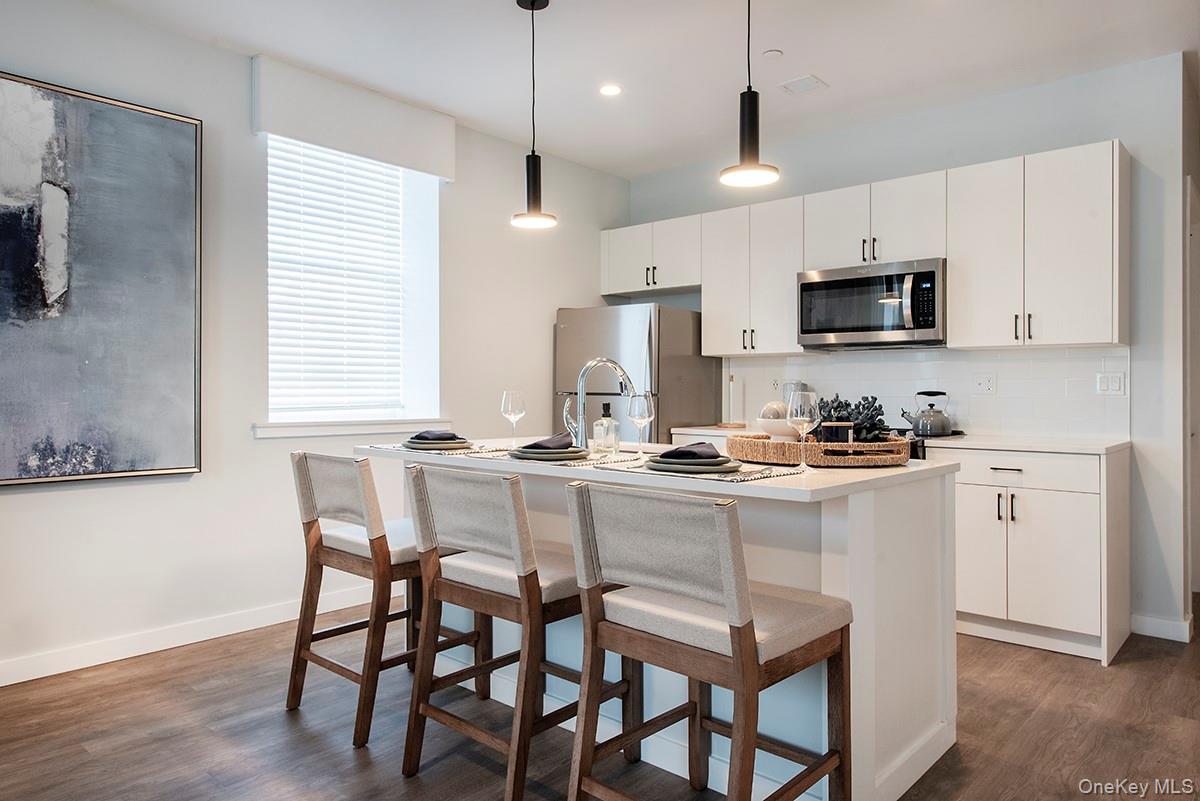 #4 photo, 300 Carleton Avenue, Central Islip , NY 11722