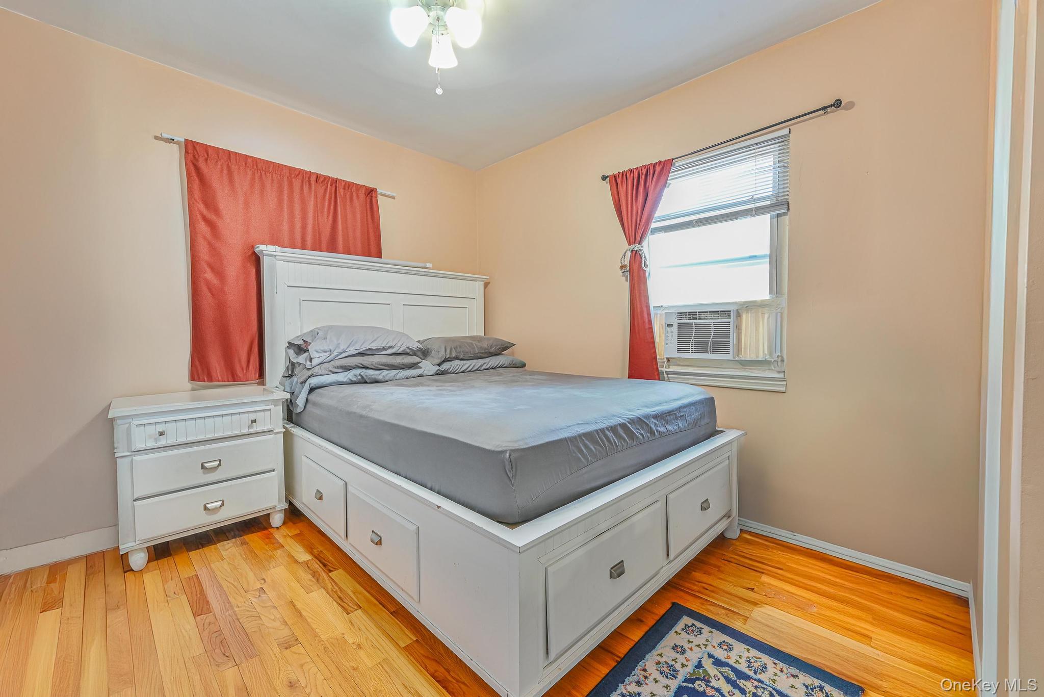 #16 photo, 118 Edmund, नासाउ काउंटी Lynbrook , NY 11563