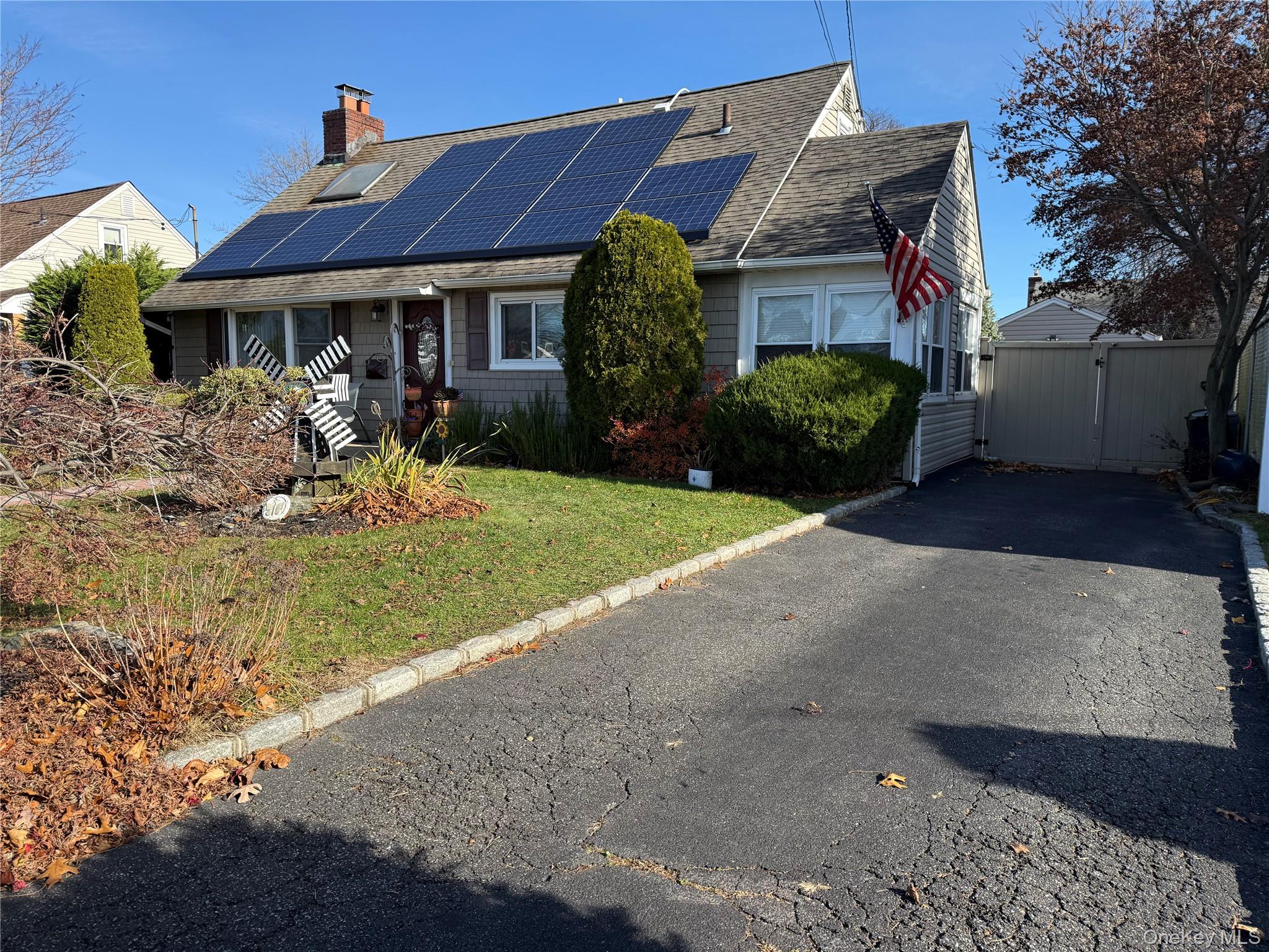 #1 photo, 8 William Street, מחוז סאפוק Copiague , NY 11726