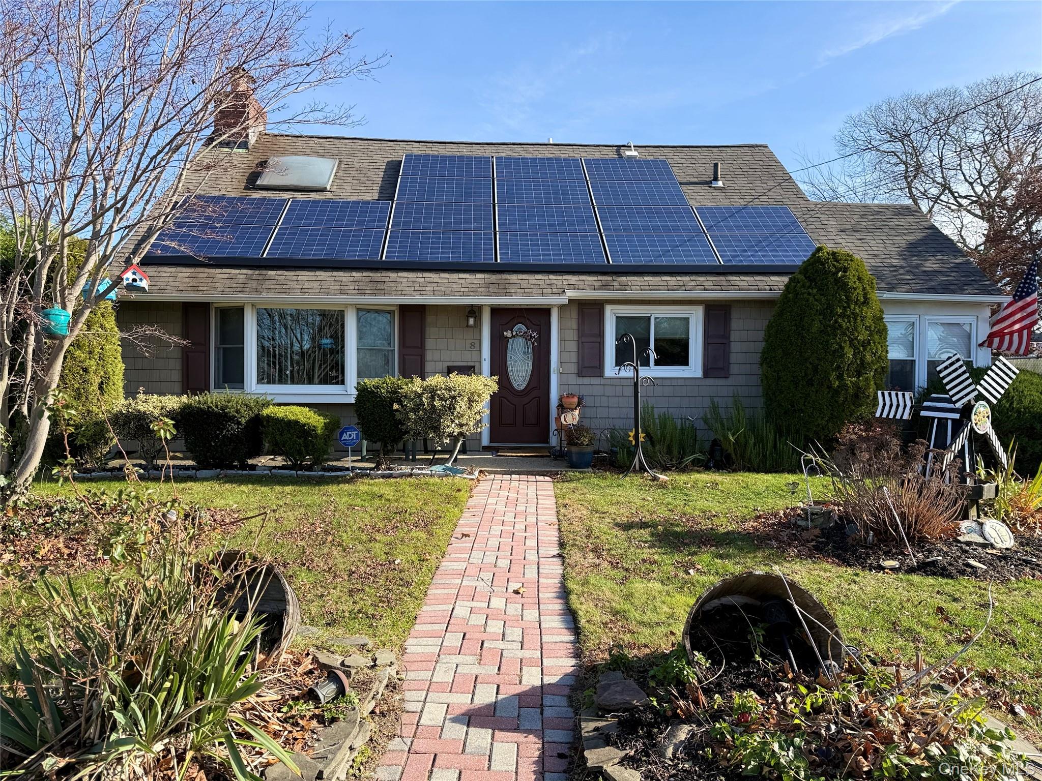 #18 photo, 8 William Street, מחוז סאפוק Copiague , NY 11726