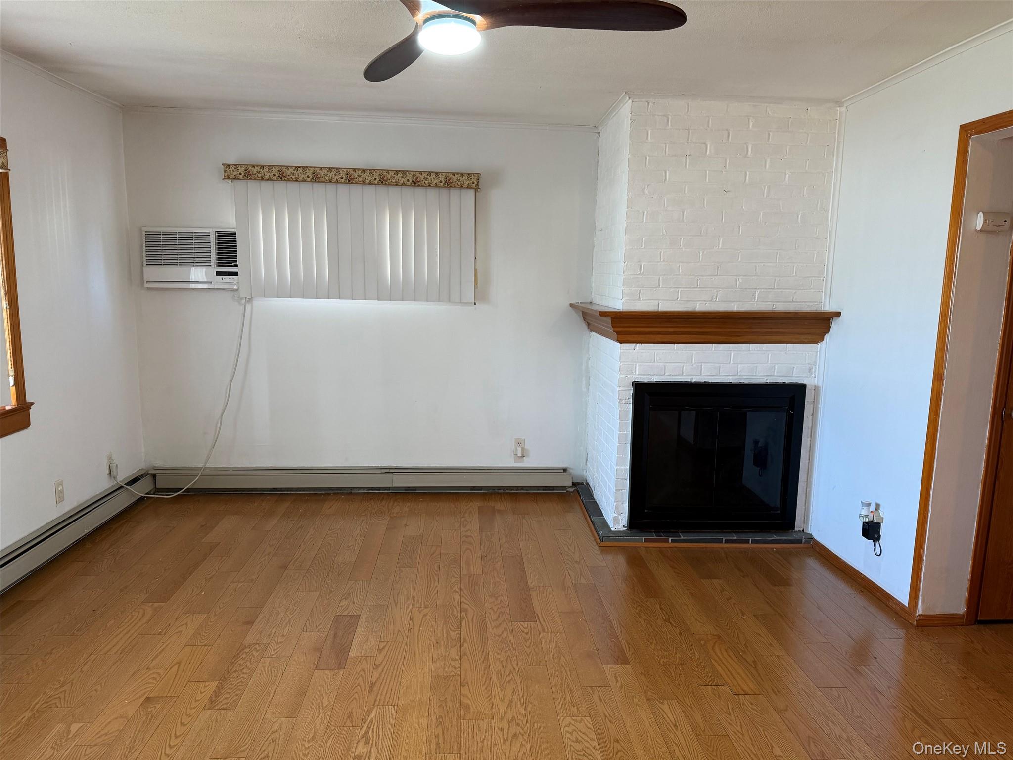 #4 photo, 8 William Street, מחוז סאפוק Copiague , NY 11726