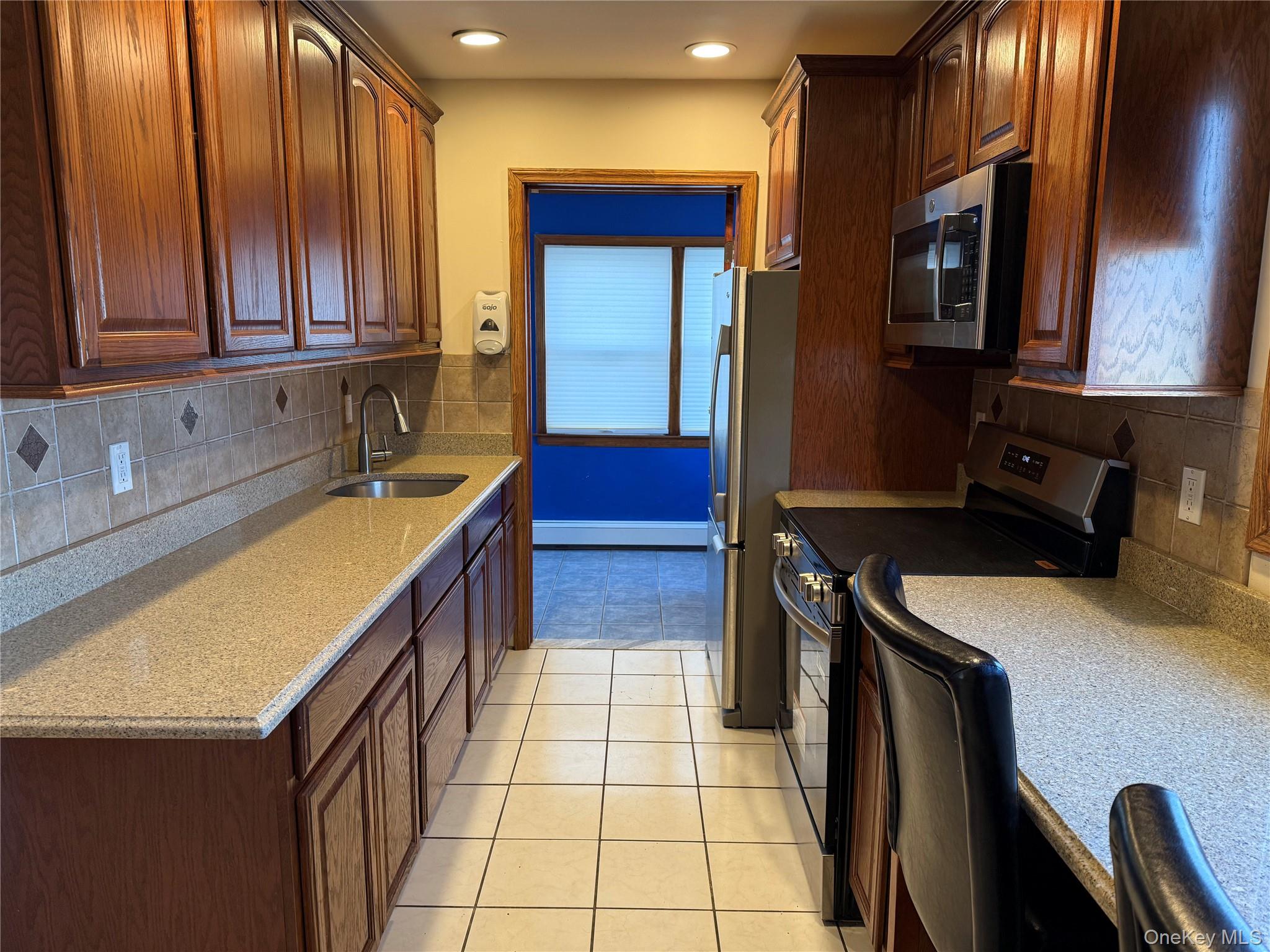 #8 photo, 8 William Street, מחוז סאפוק Copiague , NY 11726