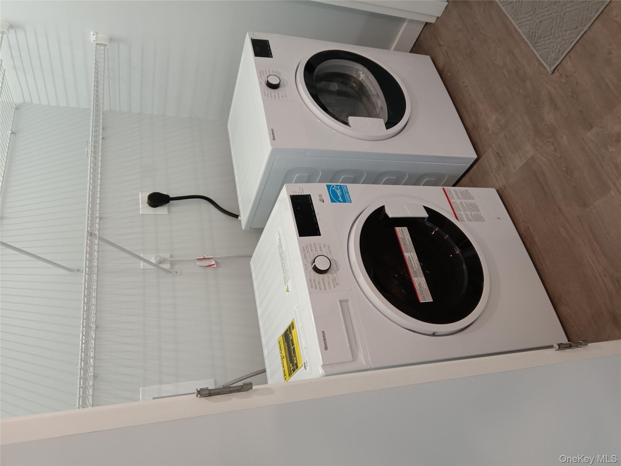 #11 photo, 300 Carleton Avenue, Central Islip , NY 11722