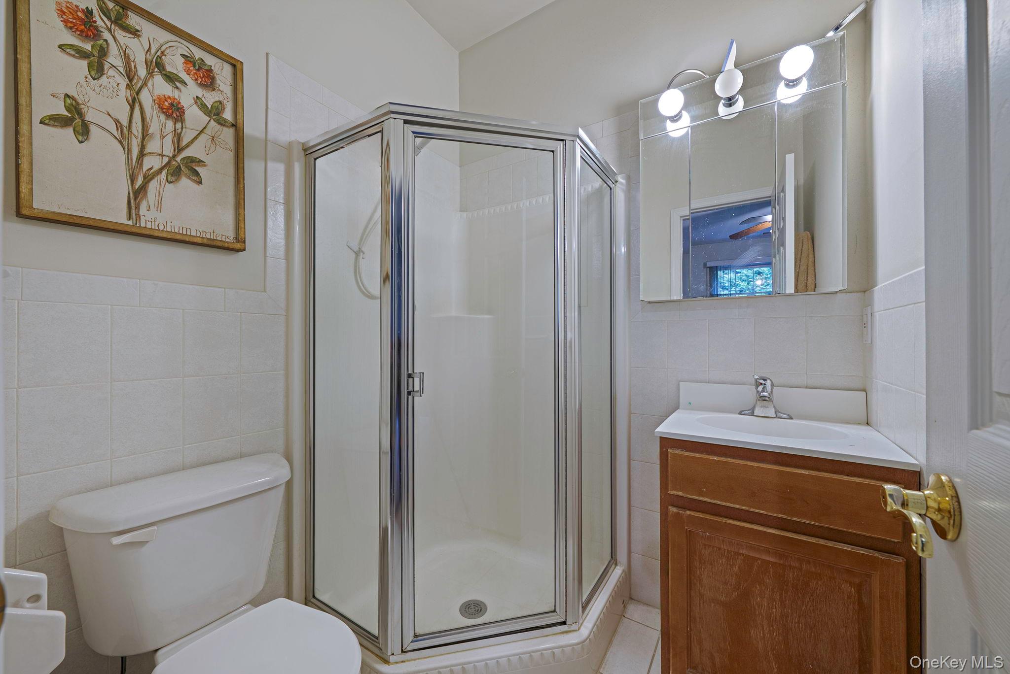 #12 photo, 66 Sarah Court, Amityville , NY 11701