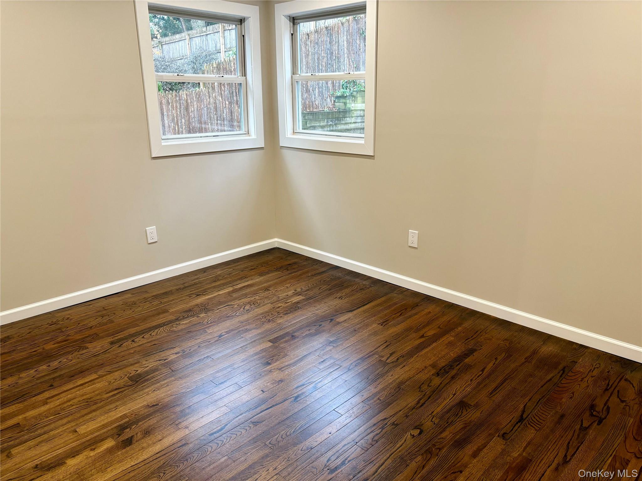 #18 photo, 12 Hampton Road, 东长岛 Sound Beach , NY 11789