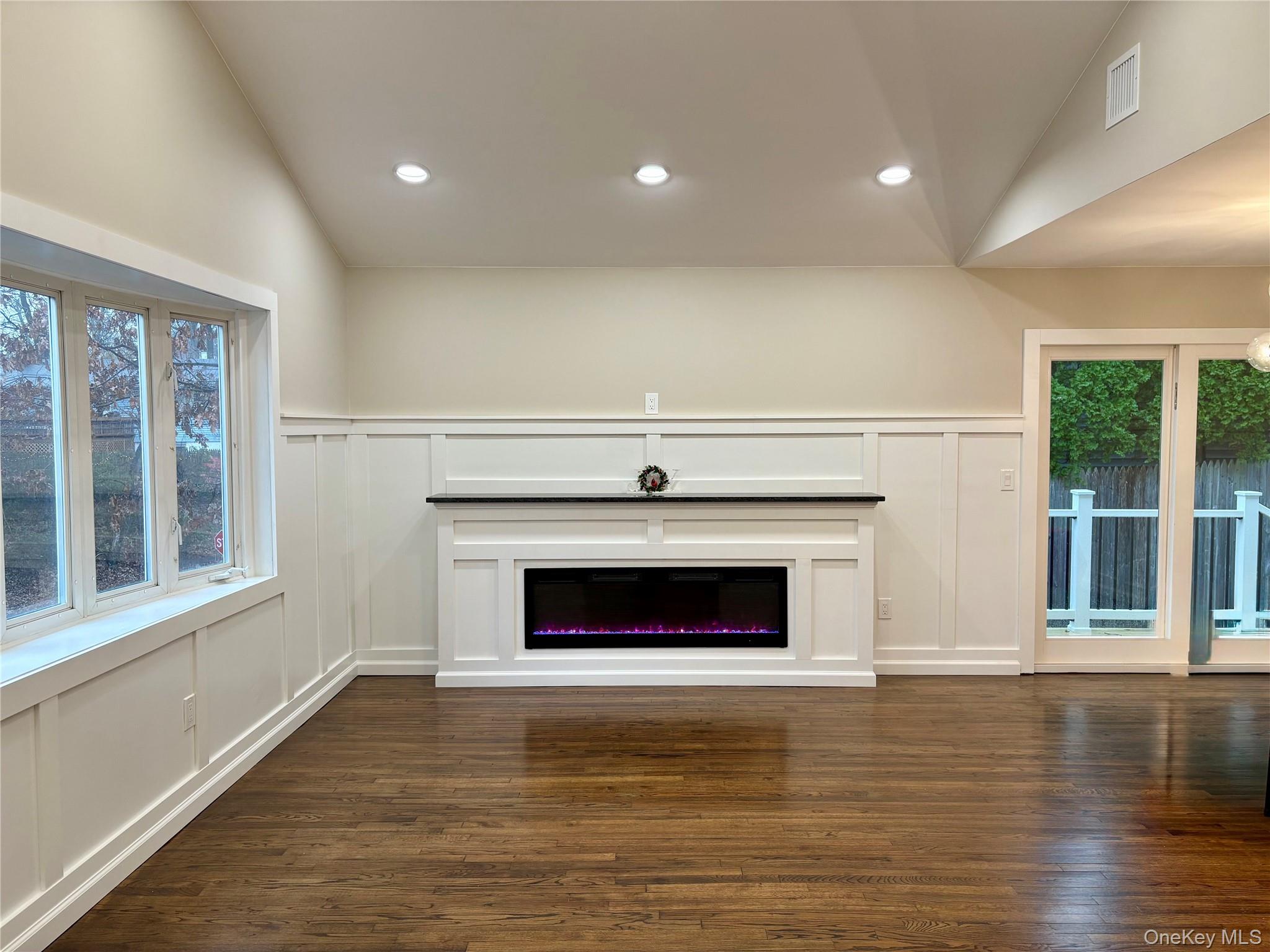 #5 photo, 12 Hampton Road, 东长岛 Sound Beach , NY 11789