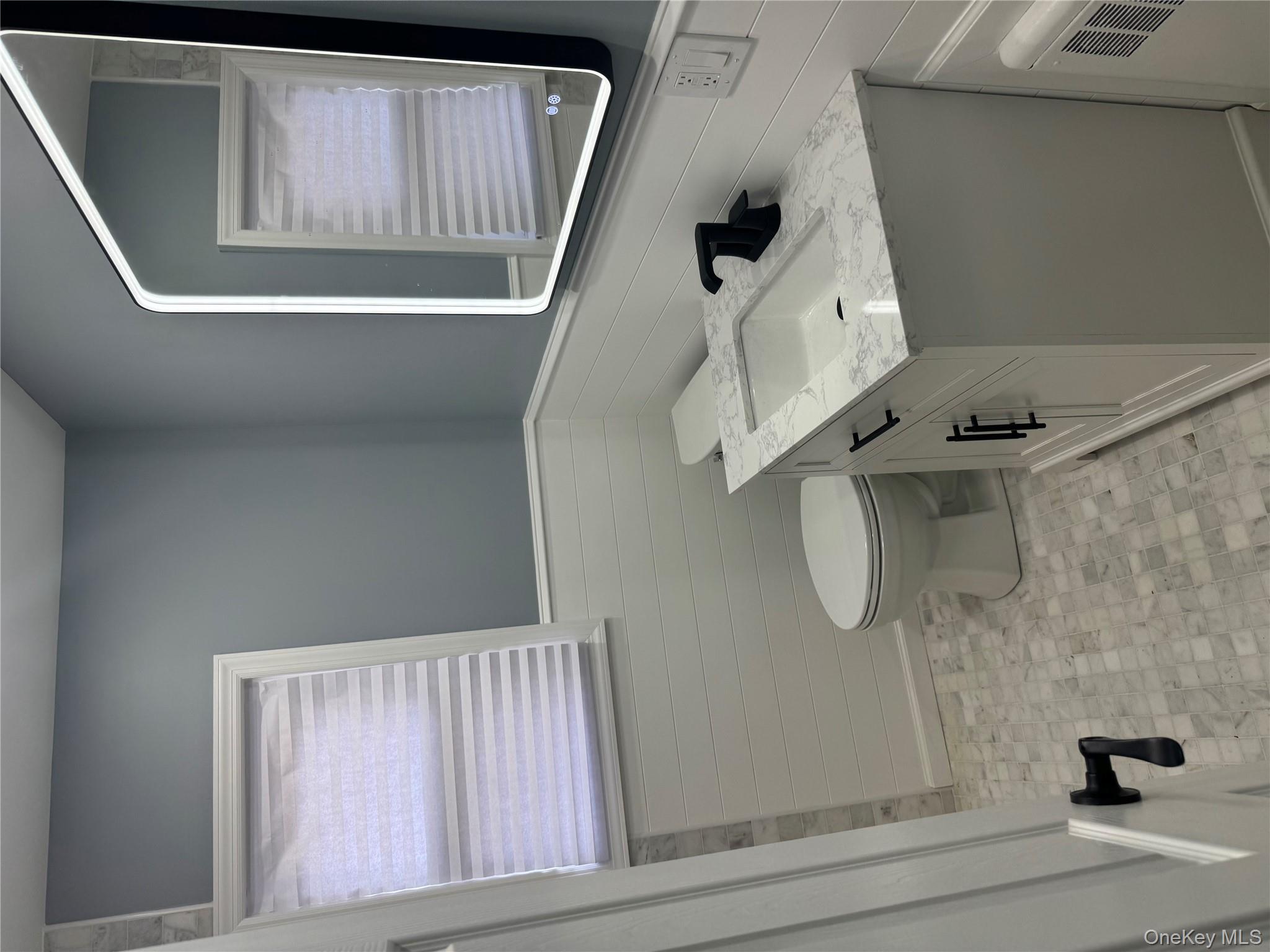 #6 photo, 321 Oakford Street, מחוז נסאו West Hempstead , NY 11552