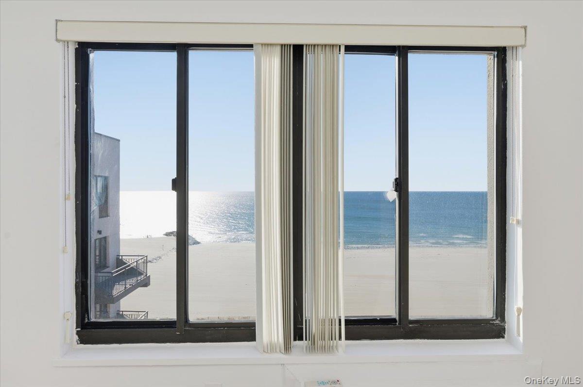 #13 photo, 100 W Broadway, Long Beach , NY 11561