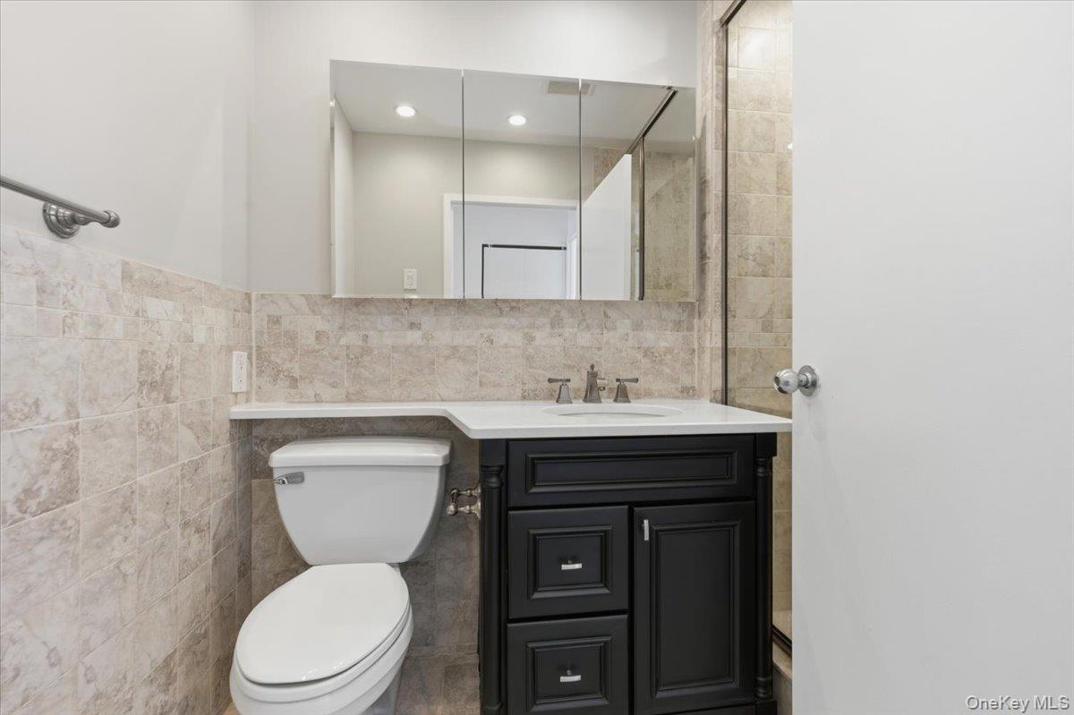 #17 photo, 100 W Broadway, Long Beach , NY 11561