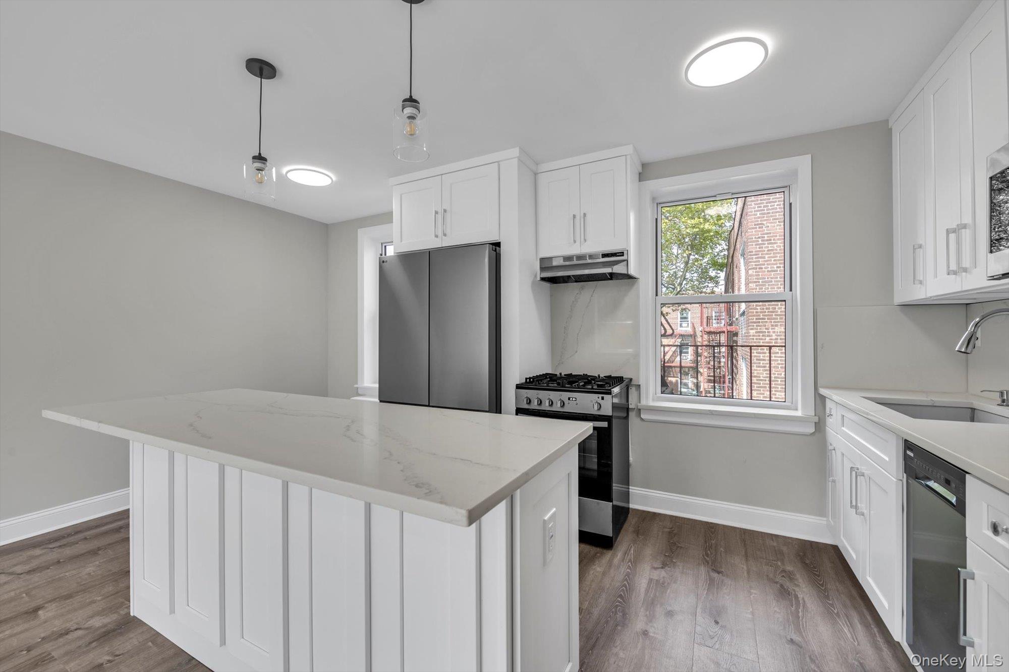 #3 photo, 141-11 78th Rd, Куинс ‖ Flushing , NY 11367