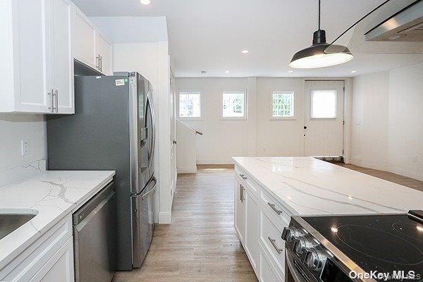 #11 photo, 1415 Old Northern Boulevard, Roslyn , NY 11576