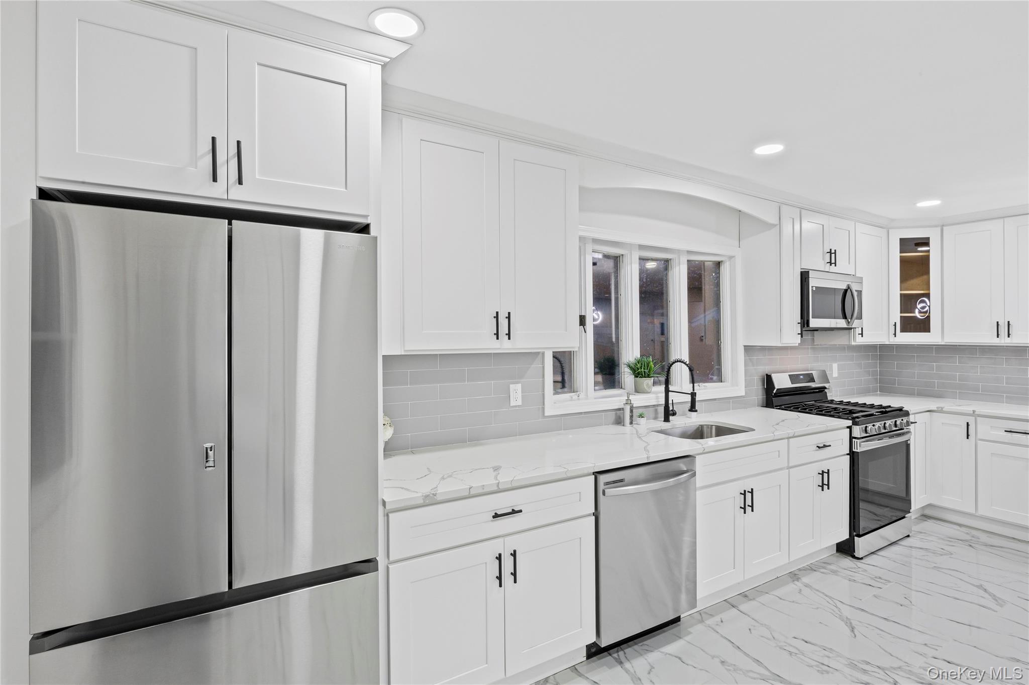 #11 photo, 201 Hilltop Drive, Brentwood , NY 11717