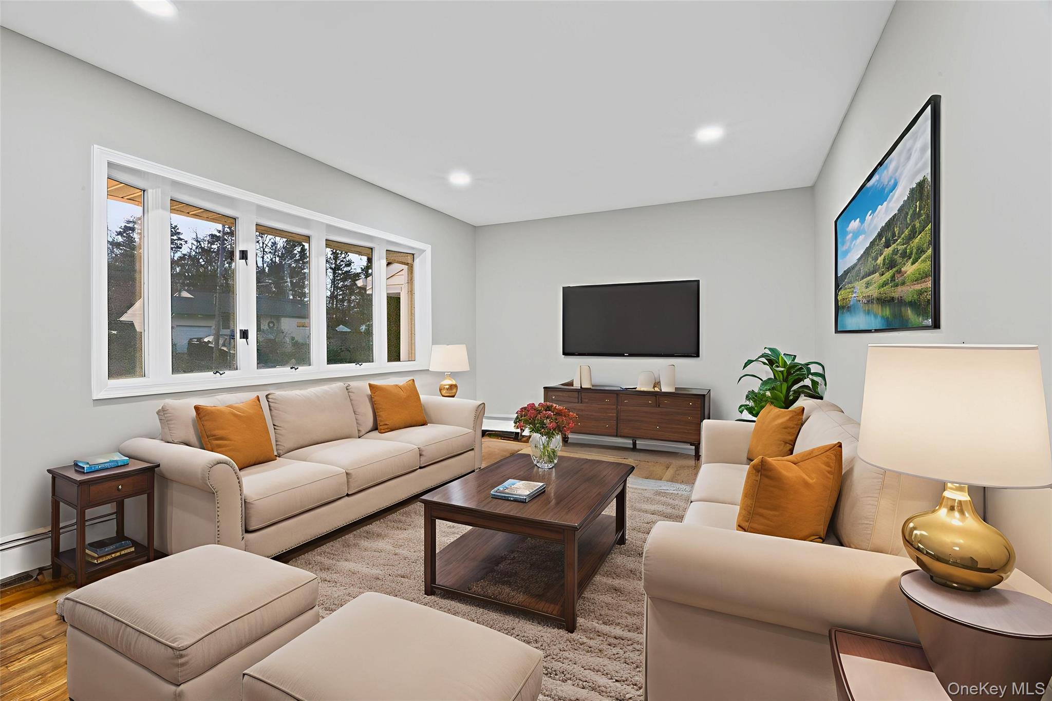 #6 photo, 201 Hilltop Drive, Brentwood , NY 11717