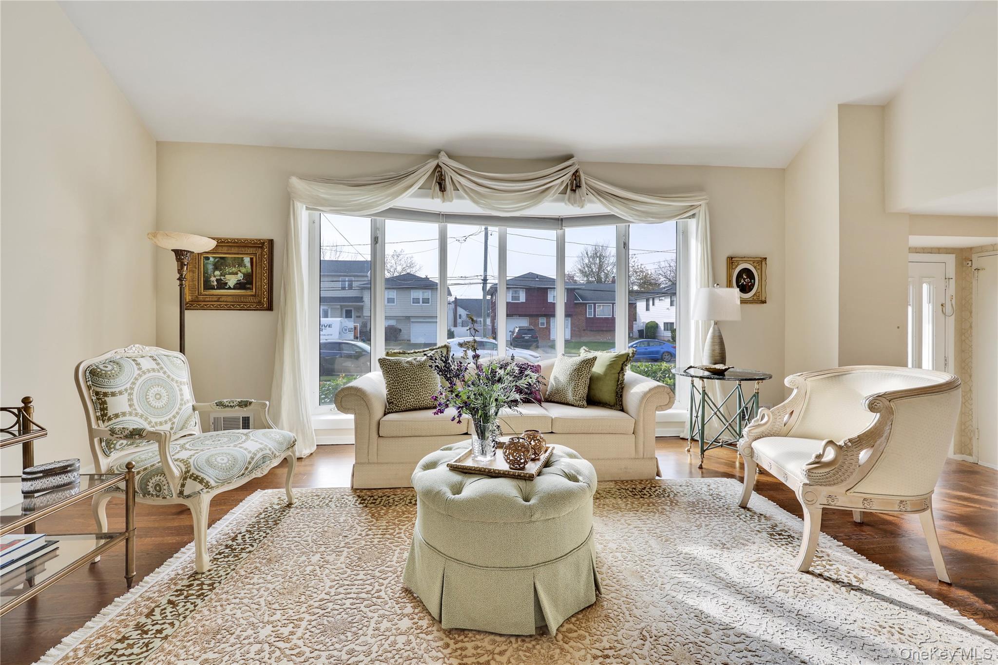 #10 photo, 598 Church Avenue, מחוז נסאו Woodmere , NY 11598