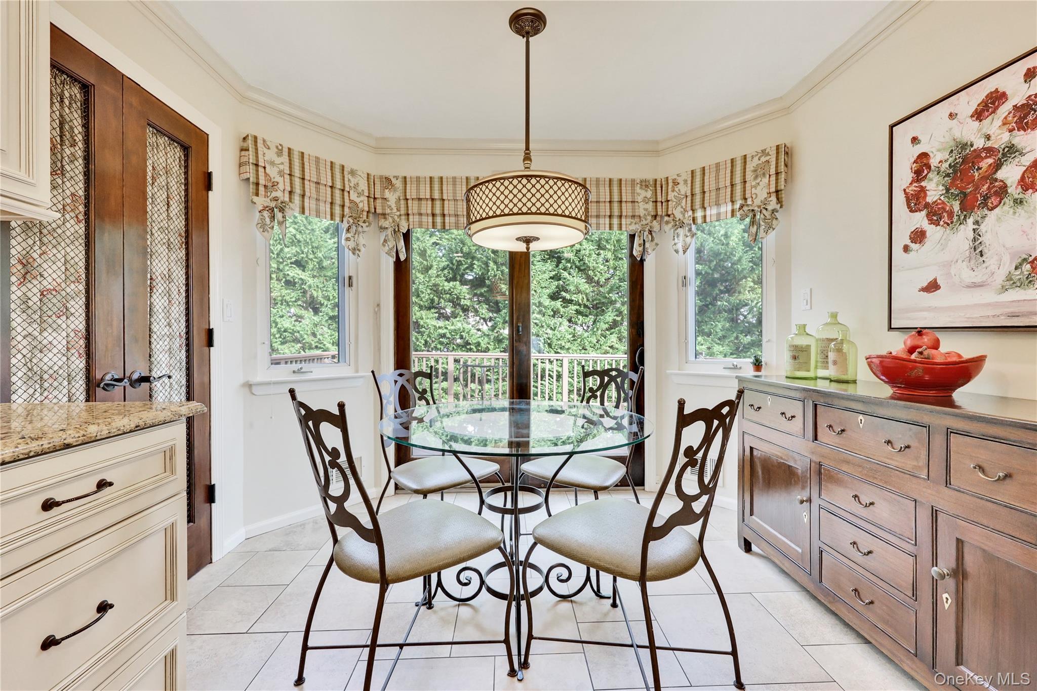 #13 photo, 598 Church Avenue, מחוז נסאו Woodmere , NY 11598