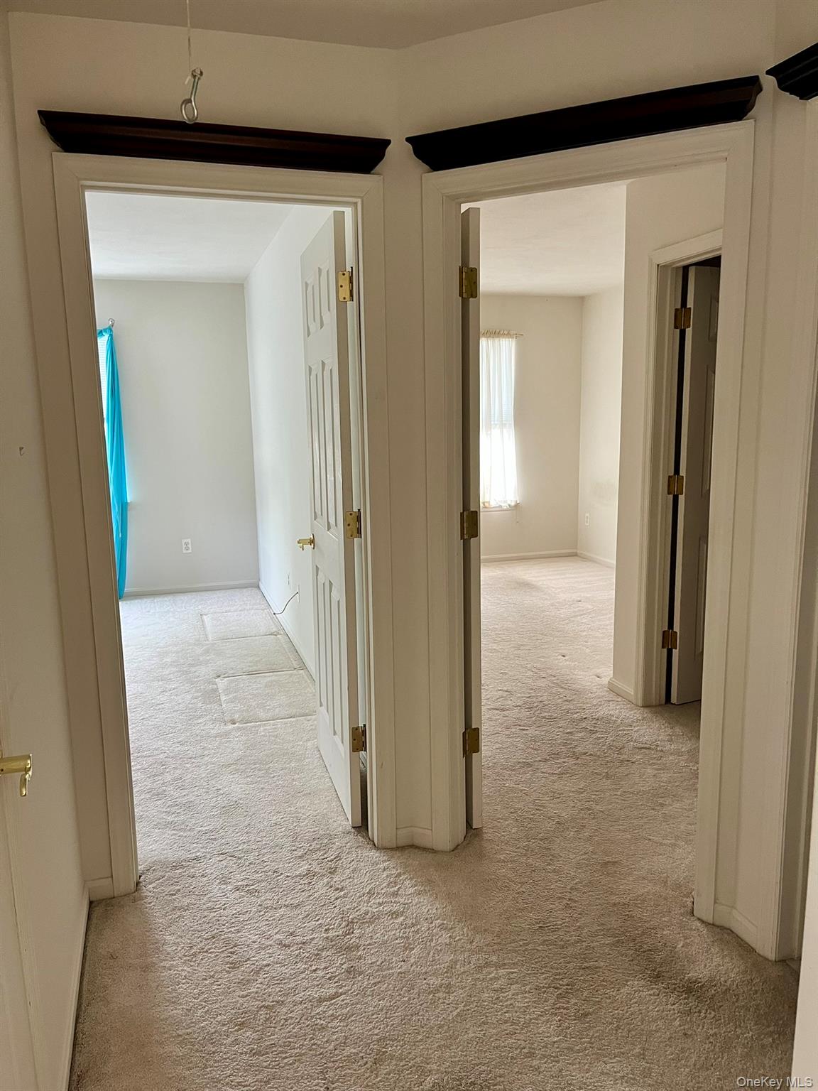 #17 photo, 12 Sophia Drive, מחוז סאפוק Middle Island , NY 11953